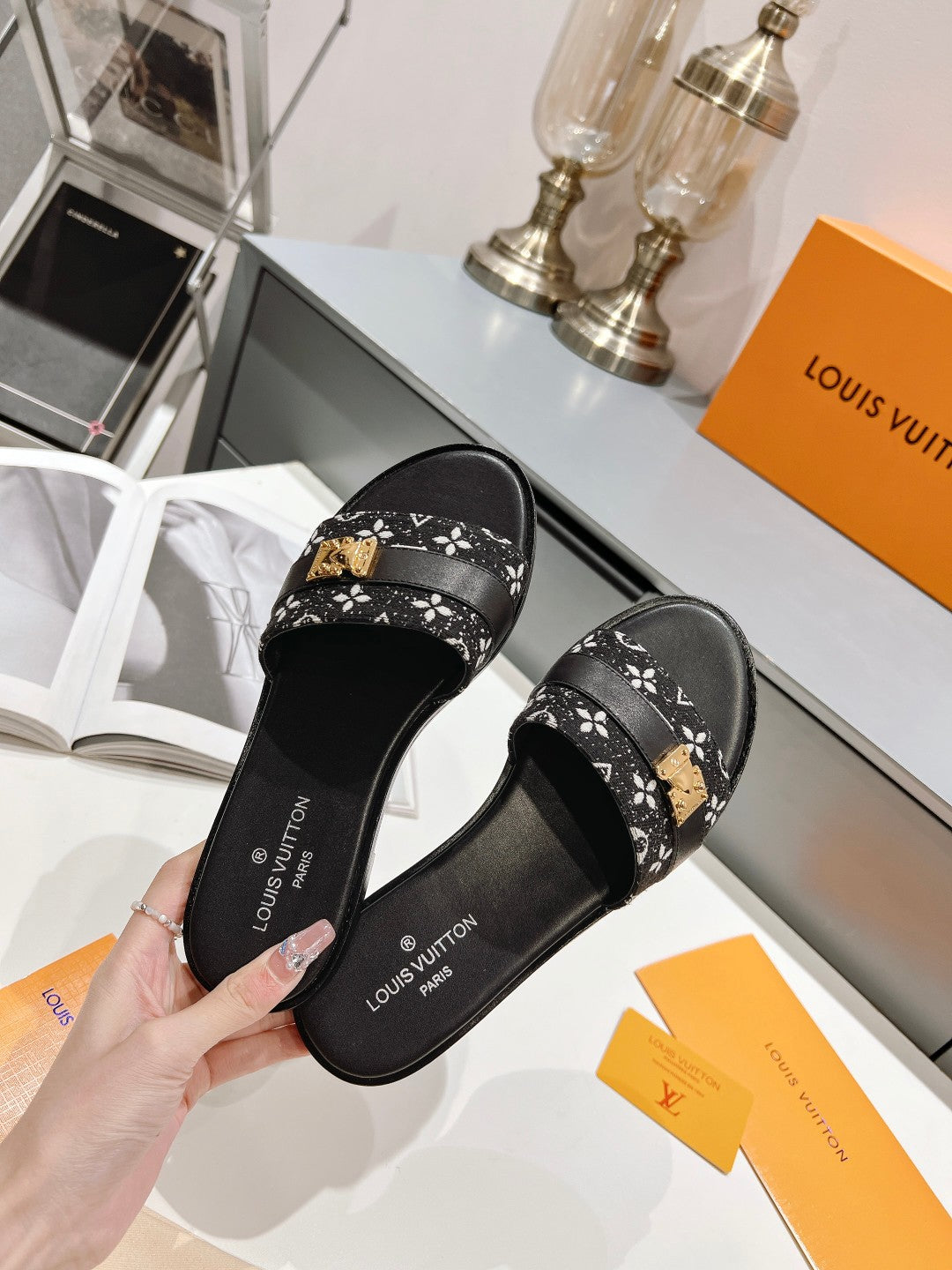 LV-063shoes