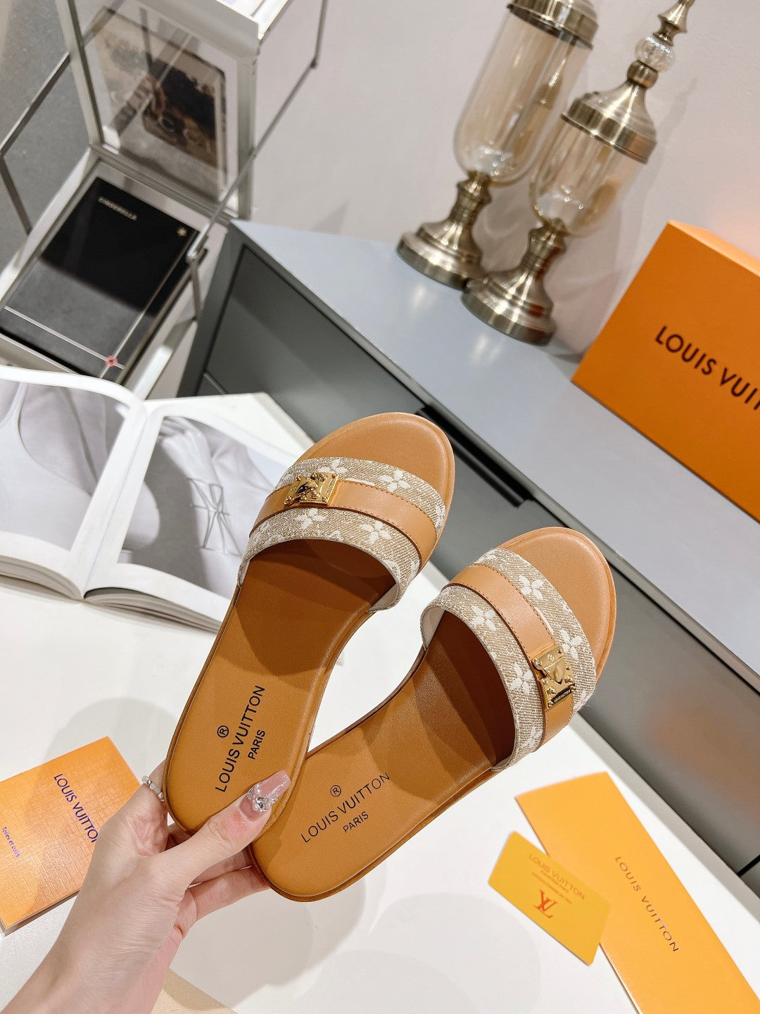 LV-064shoes