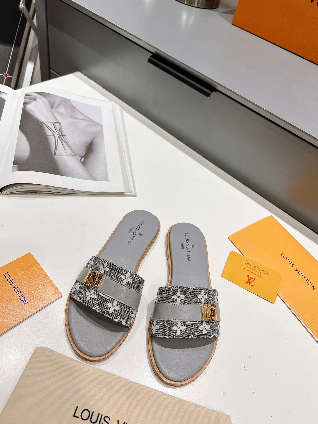 LV-065shoes