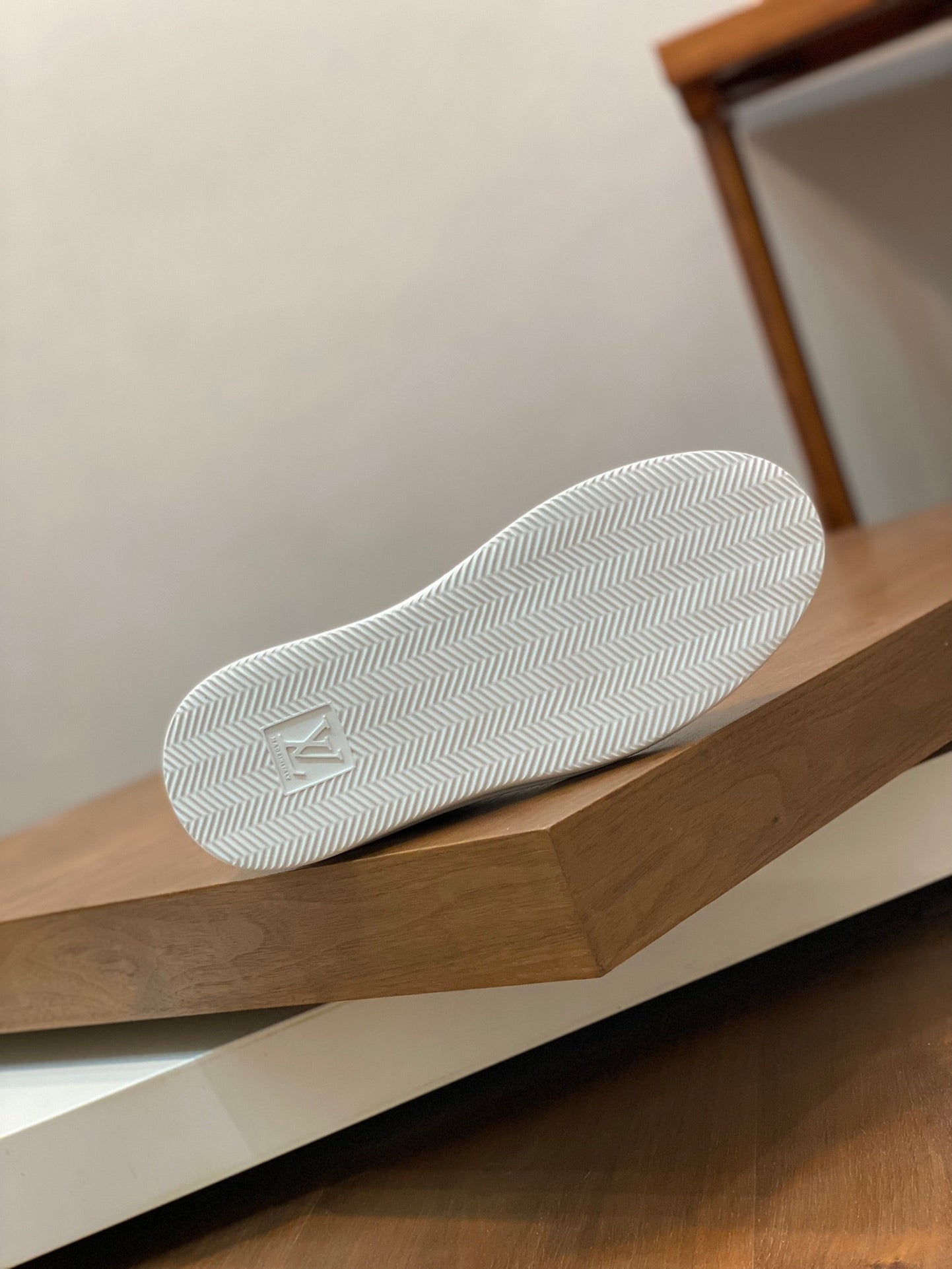 LV-069shoes