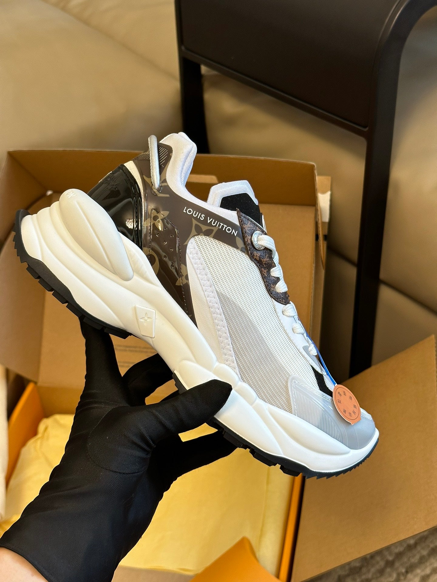 LV-082shoes