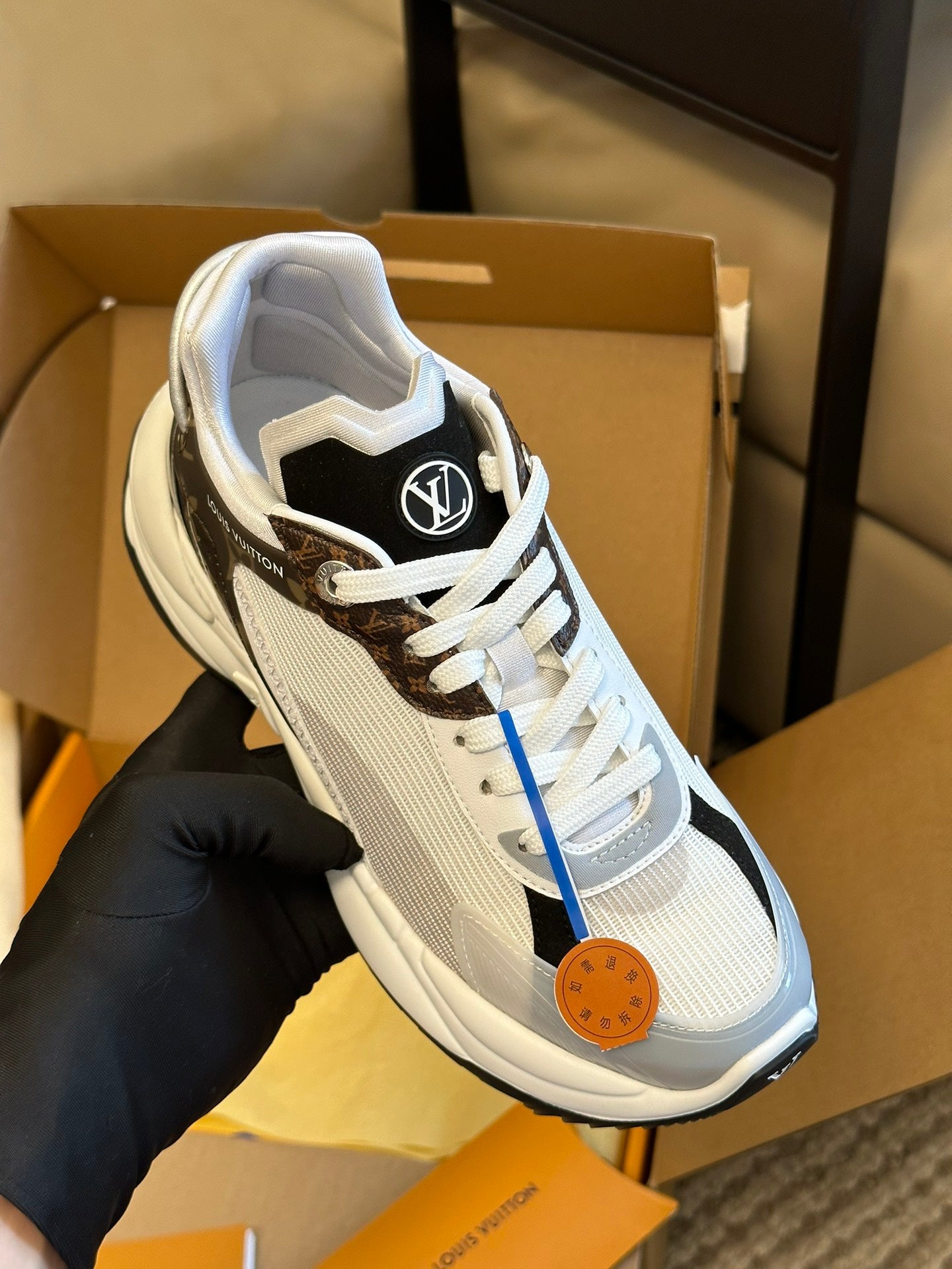 LV-082shoes