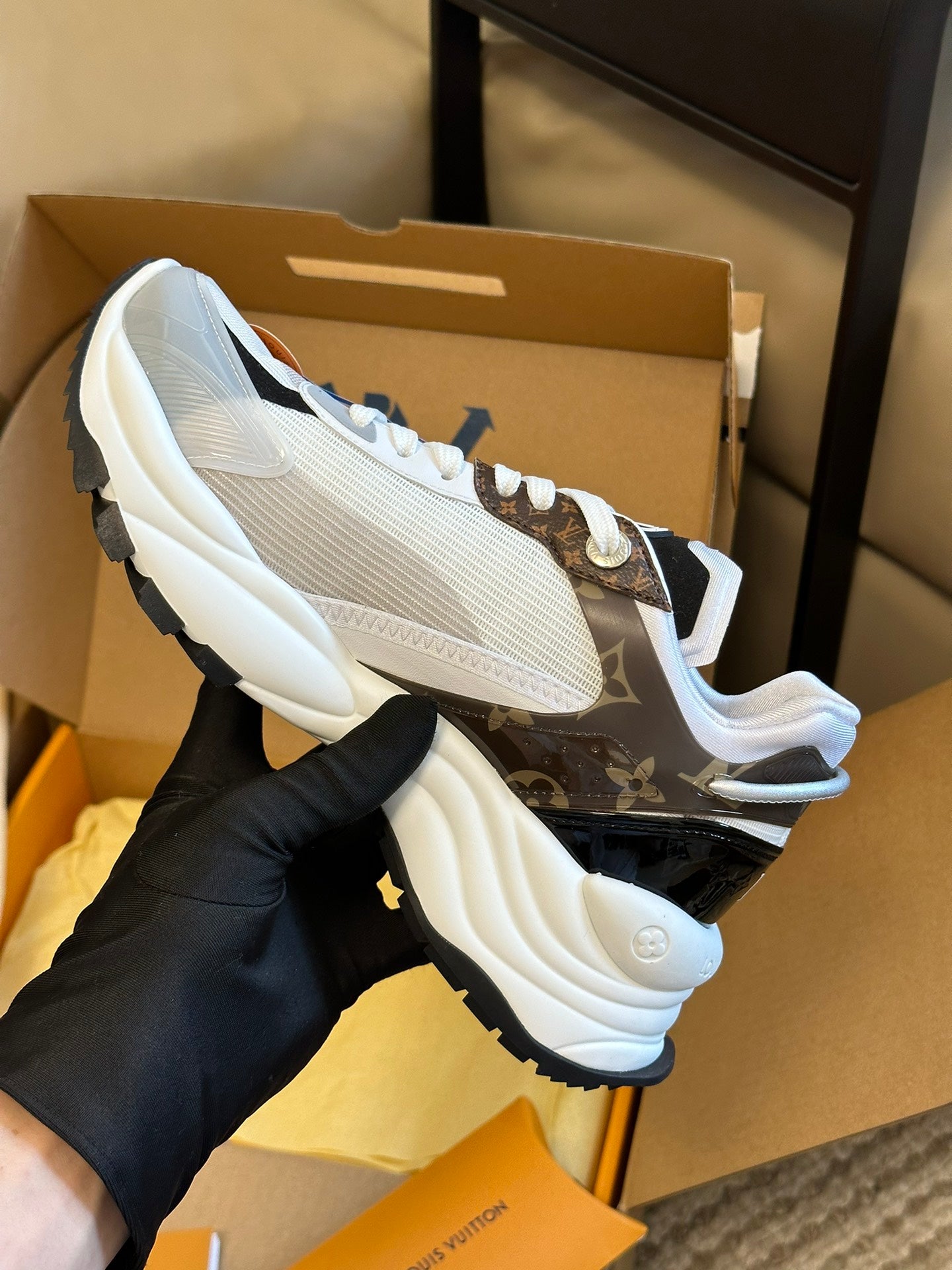 LV-082shoes