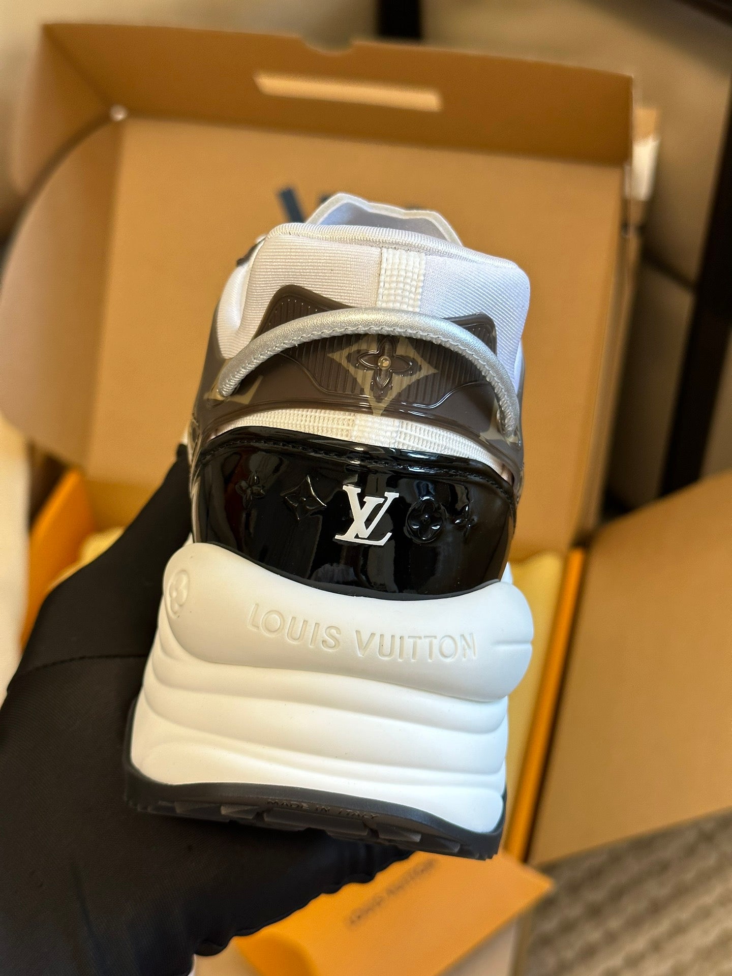 LV-082shoes