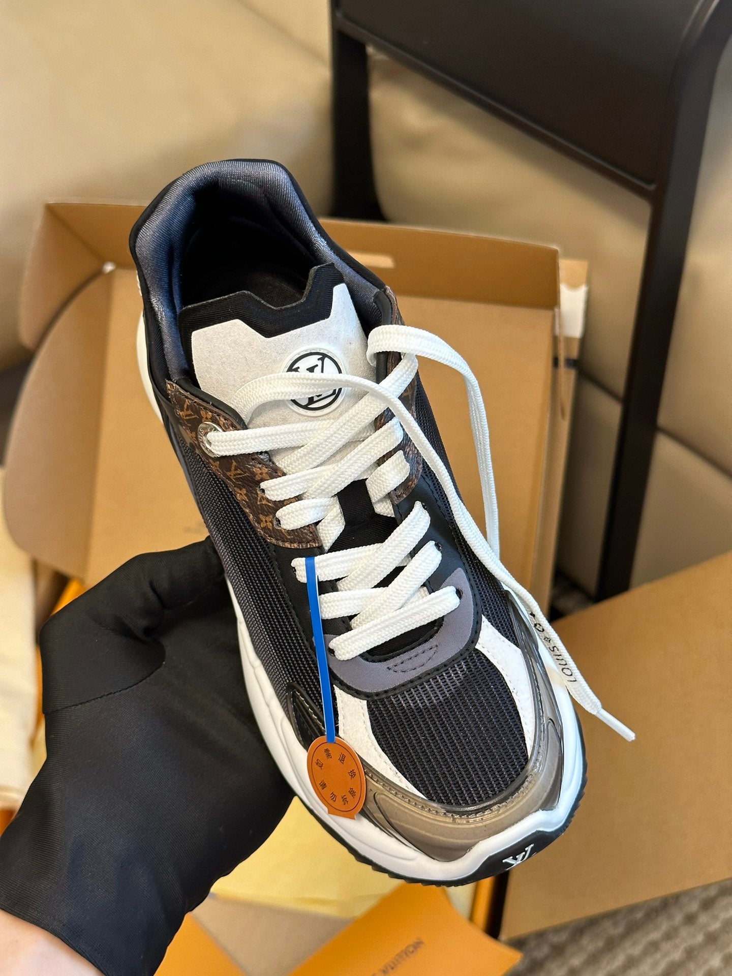 LV-083shoes