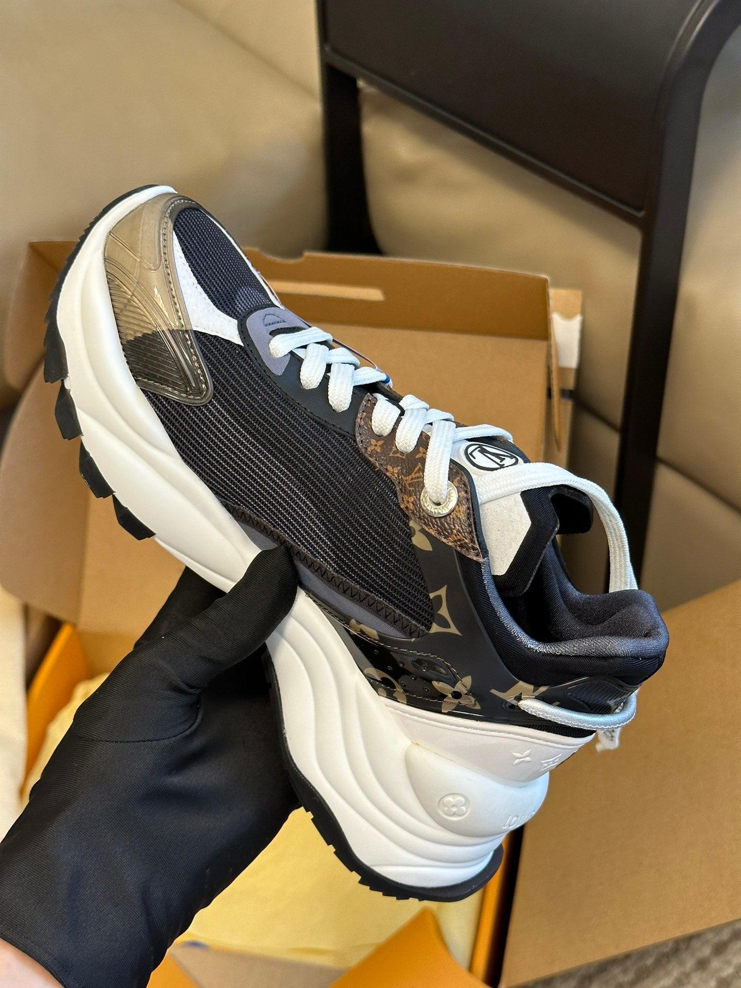 LV-083shoes