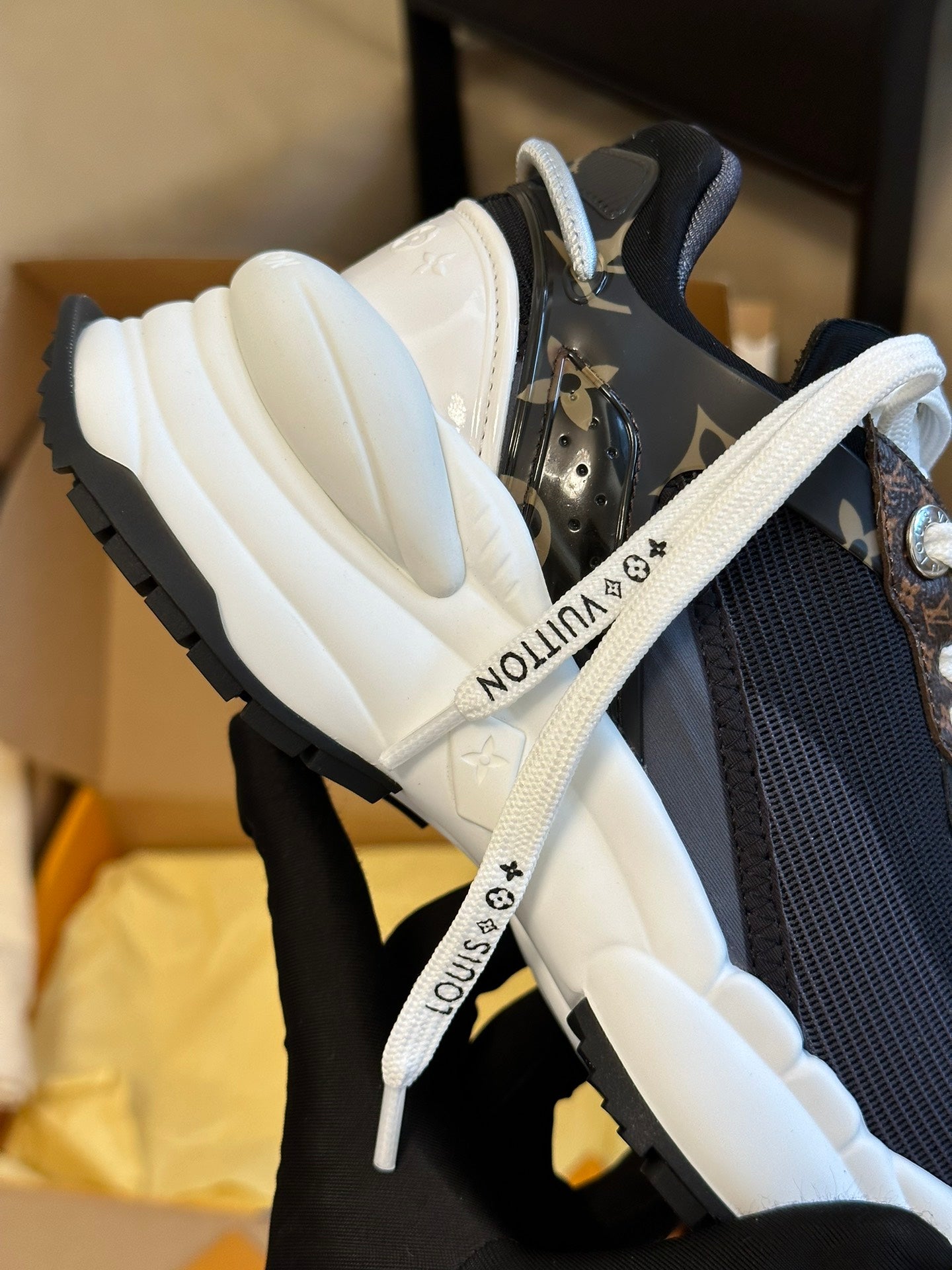 LV-083shoes
