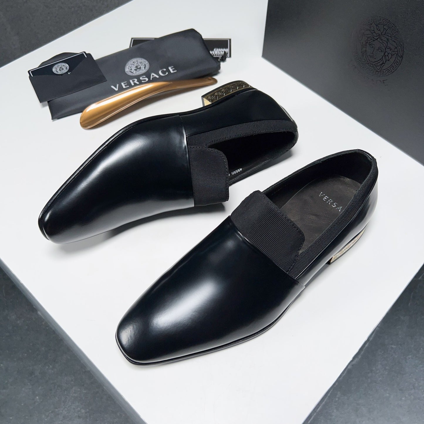 GIVENCHY 048-shoes