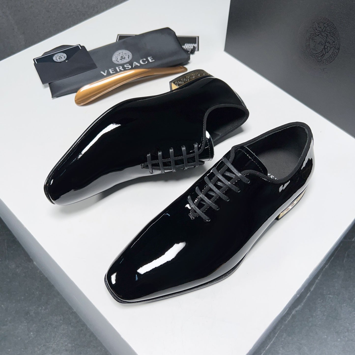 GIVENCHY 049-shoes