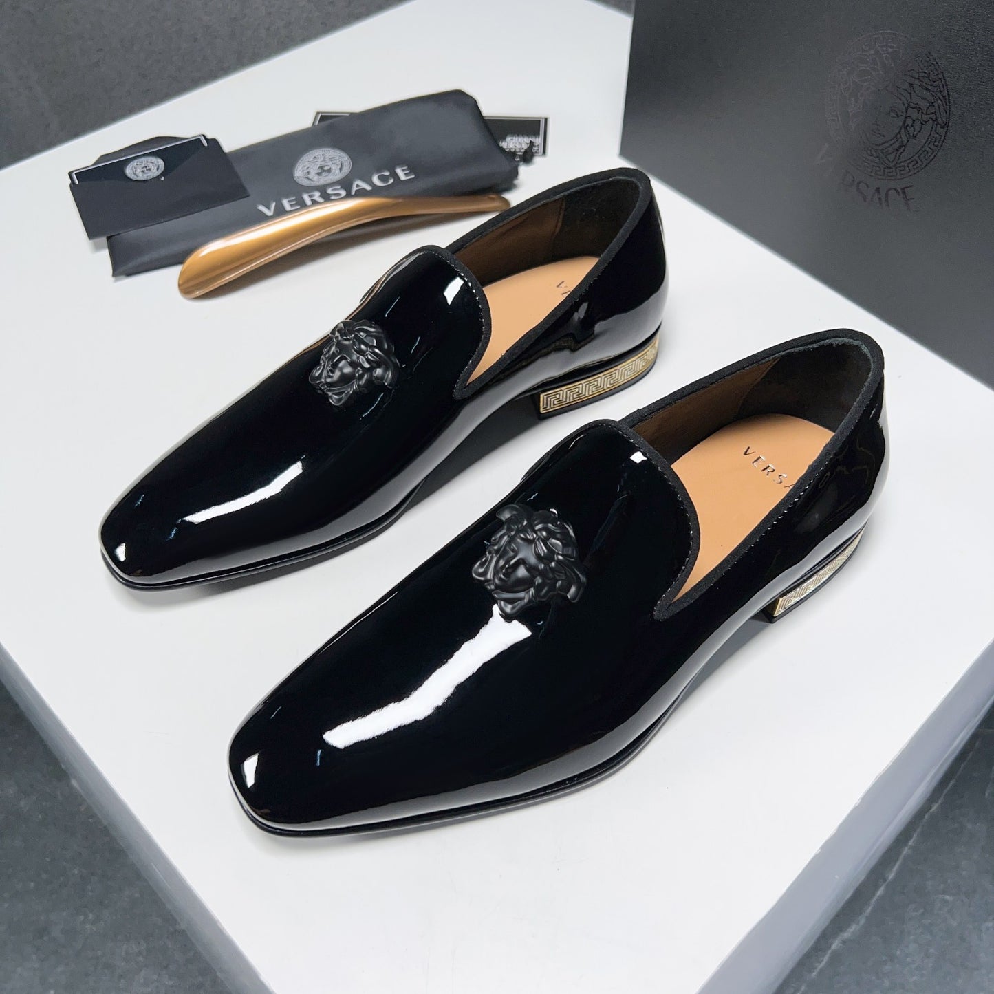 GIVENCHY 050-shoes
