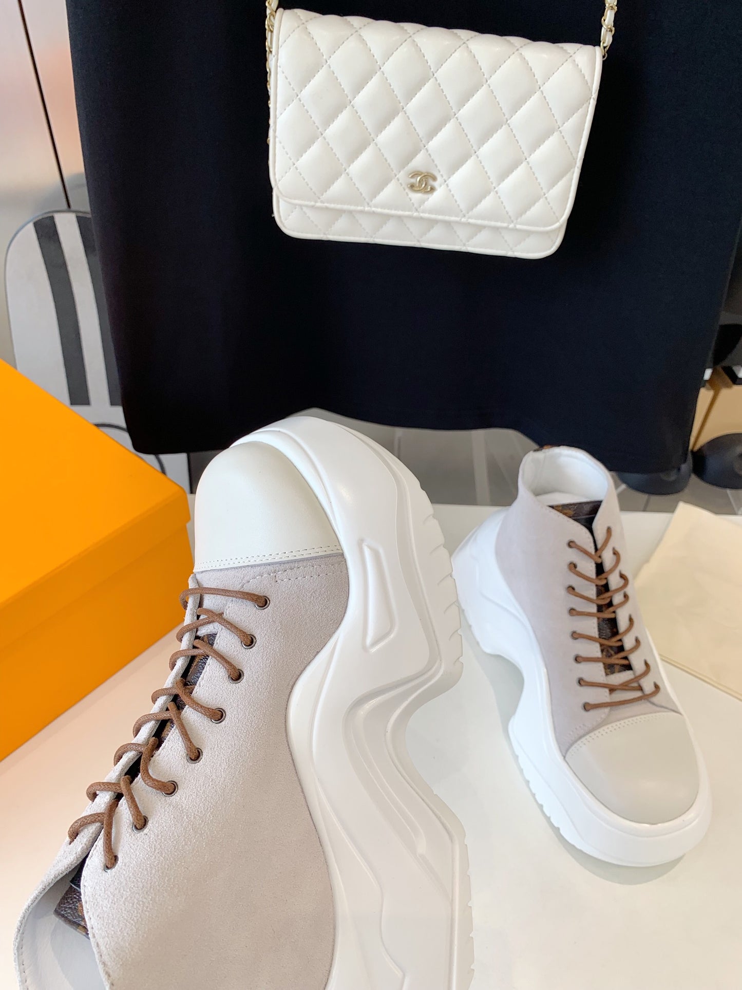 LV-088shoes