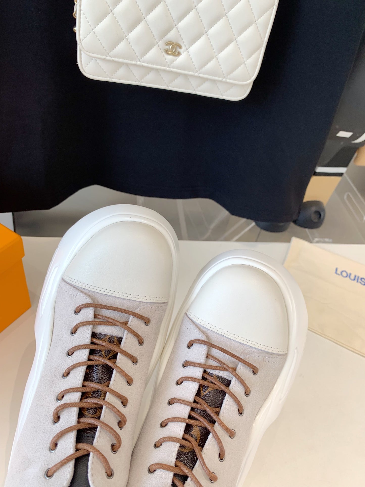 LV-088shoes