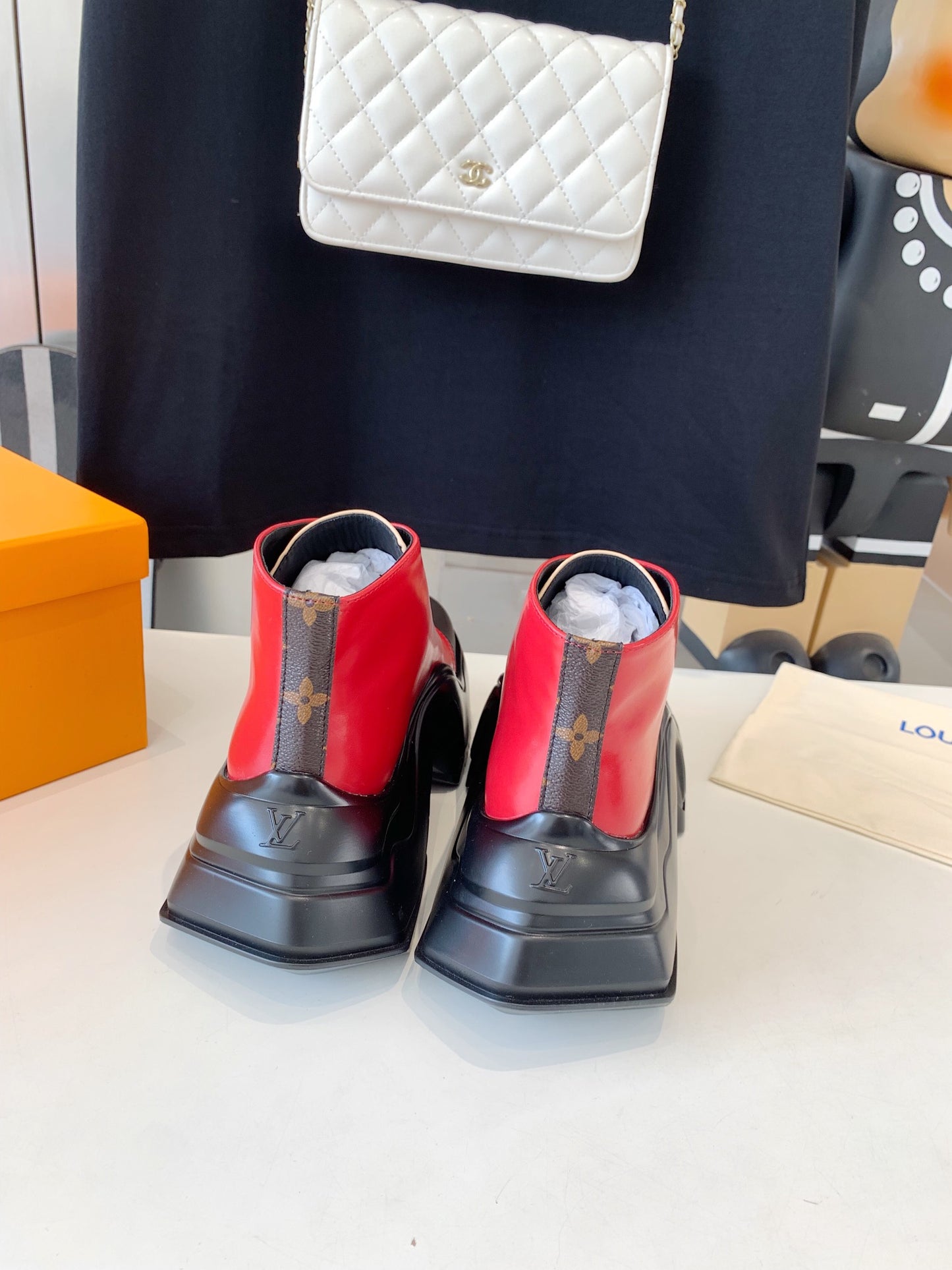 LV-089shoes