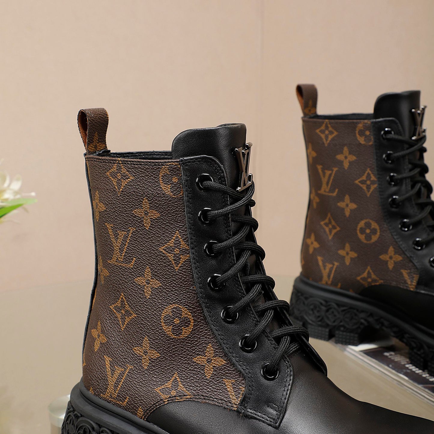 LV-092shoes