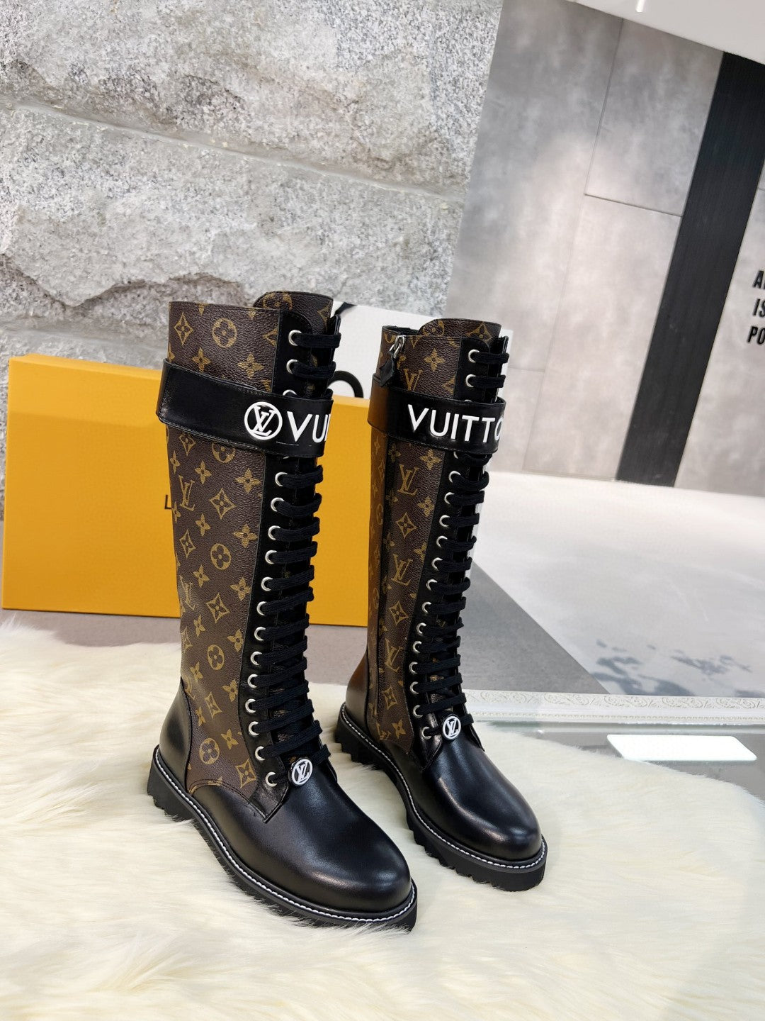 LV-095shoes