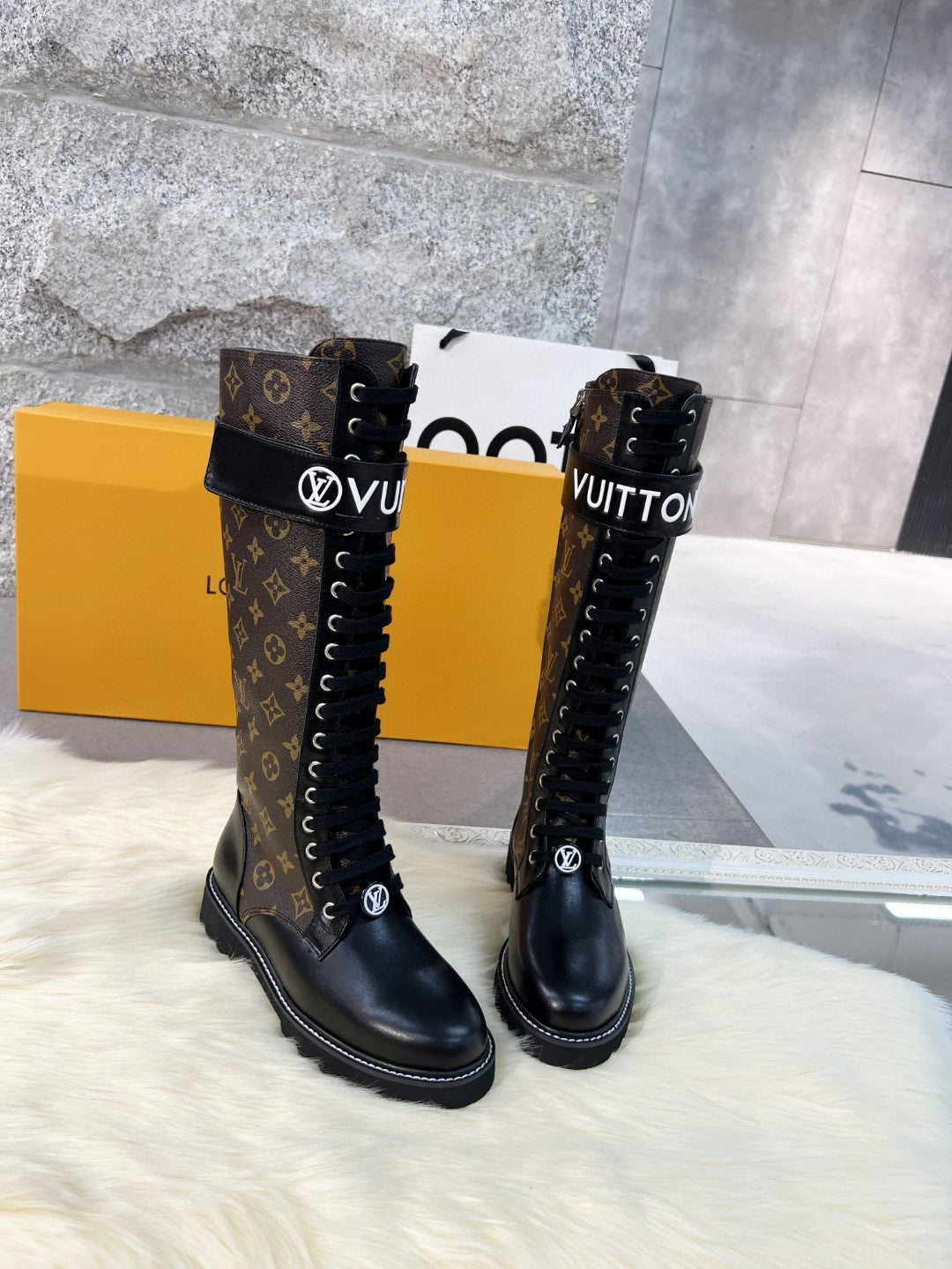LV-095shoes