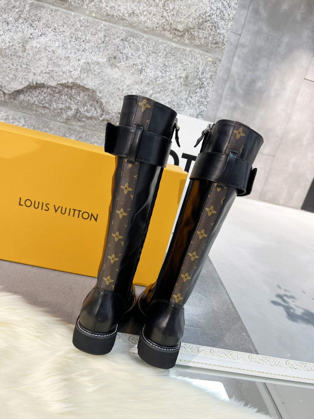 LV-096shoes