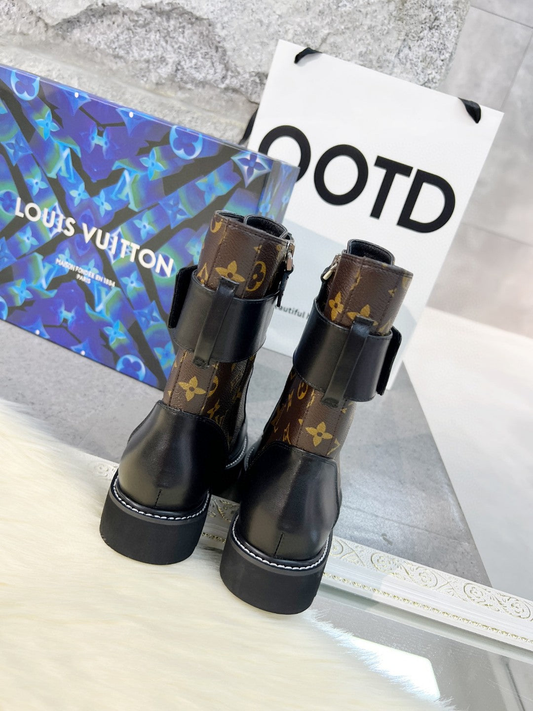LV-098shoes