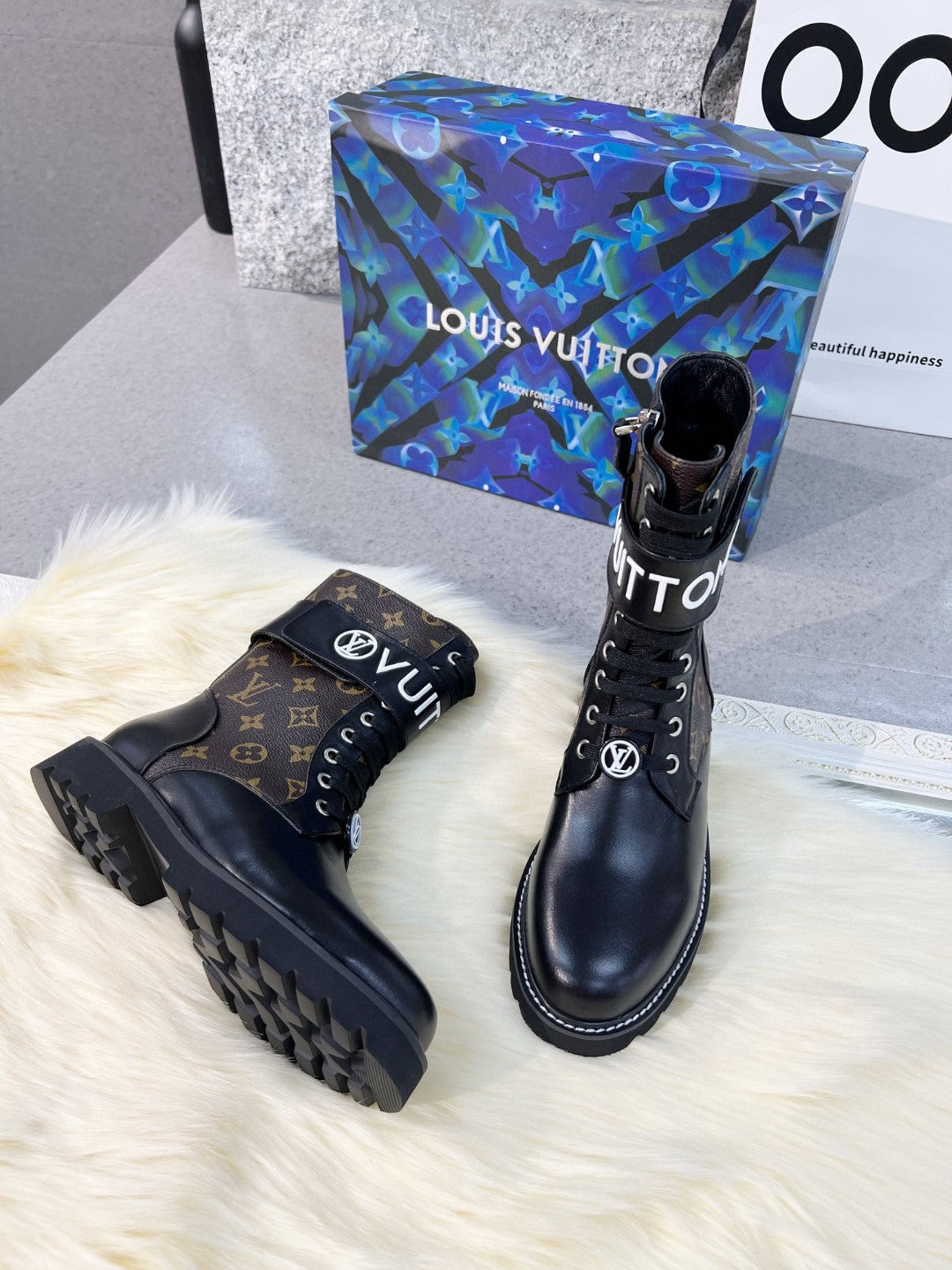 LV-098shoes