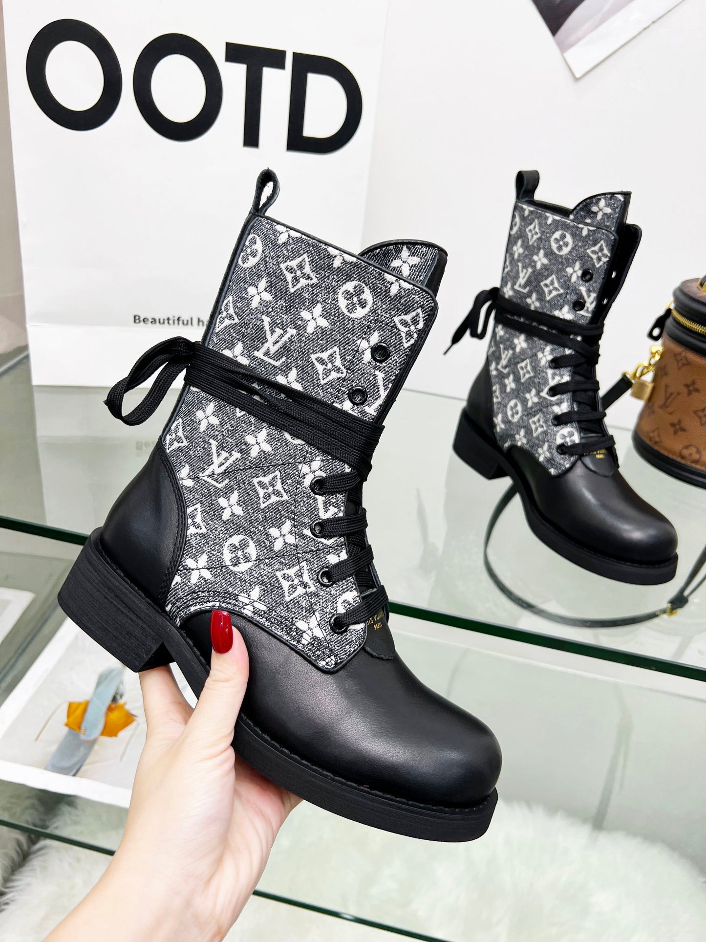 LV-097shoes