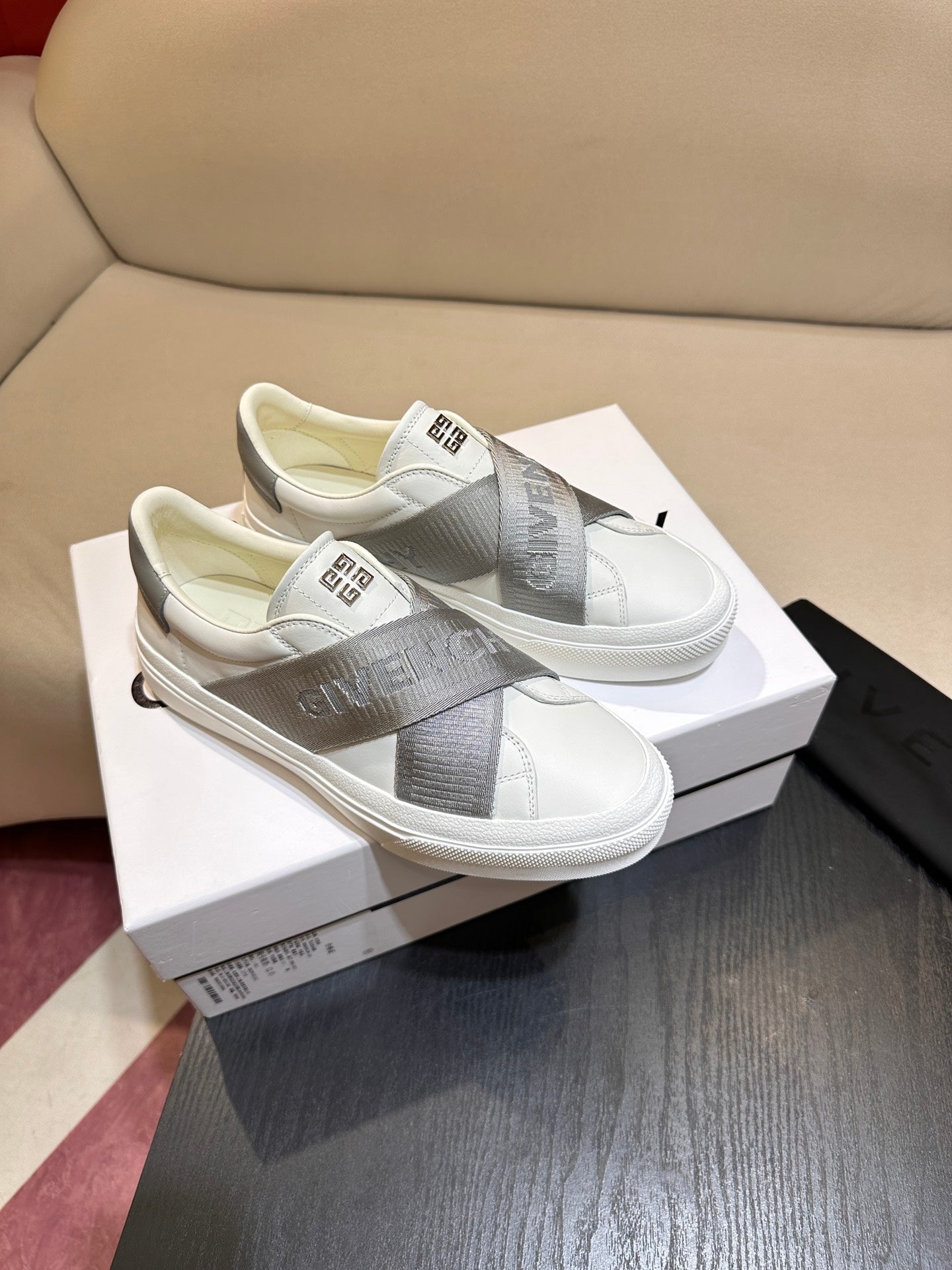 GIVENCHY 062-shoes