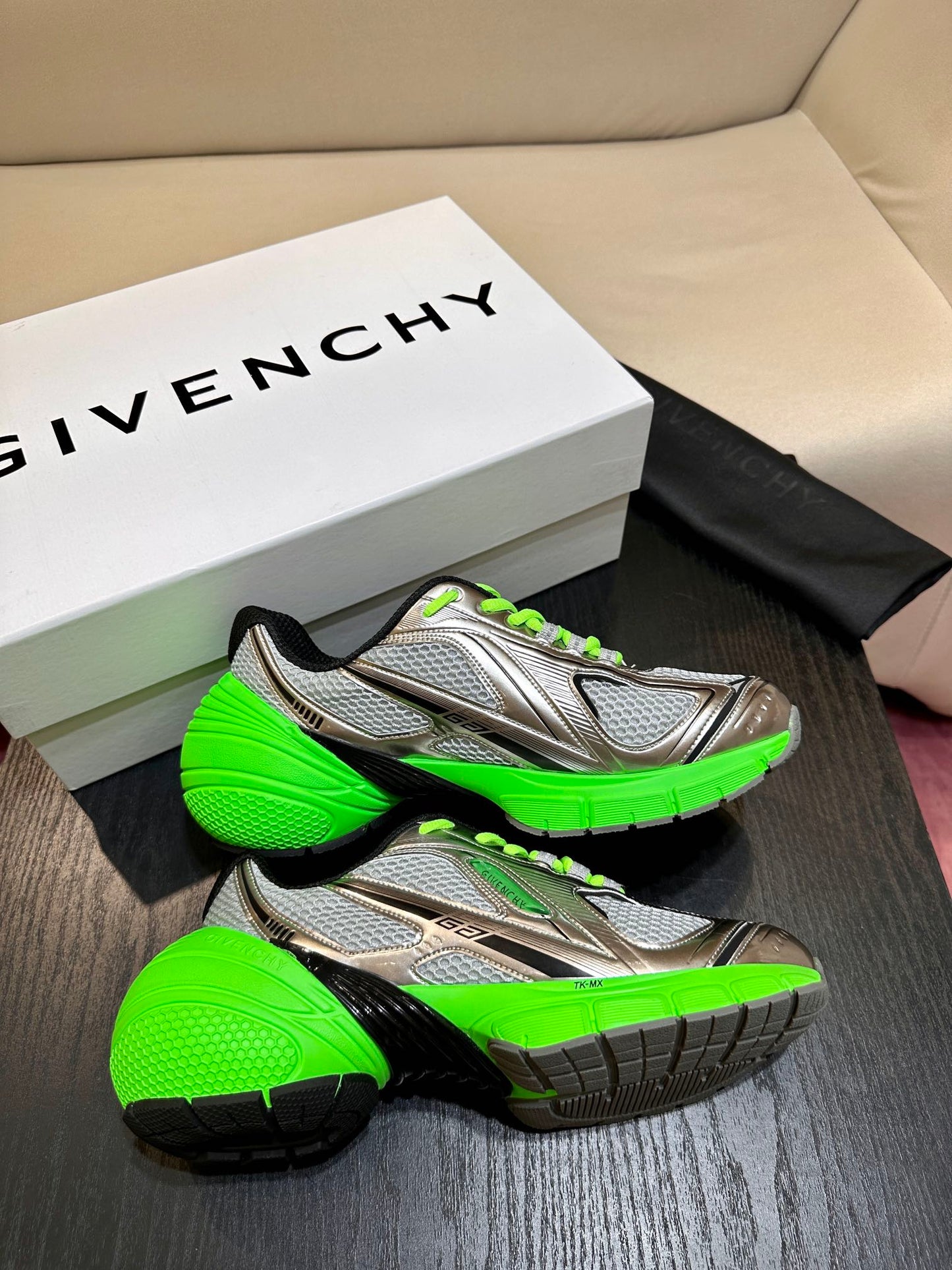 GIVENCHY 065-shoes