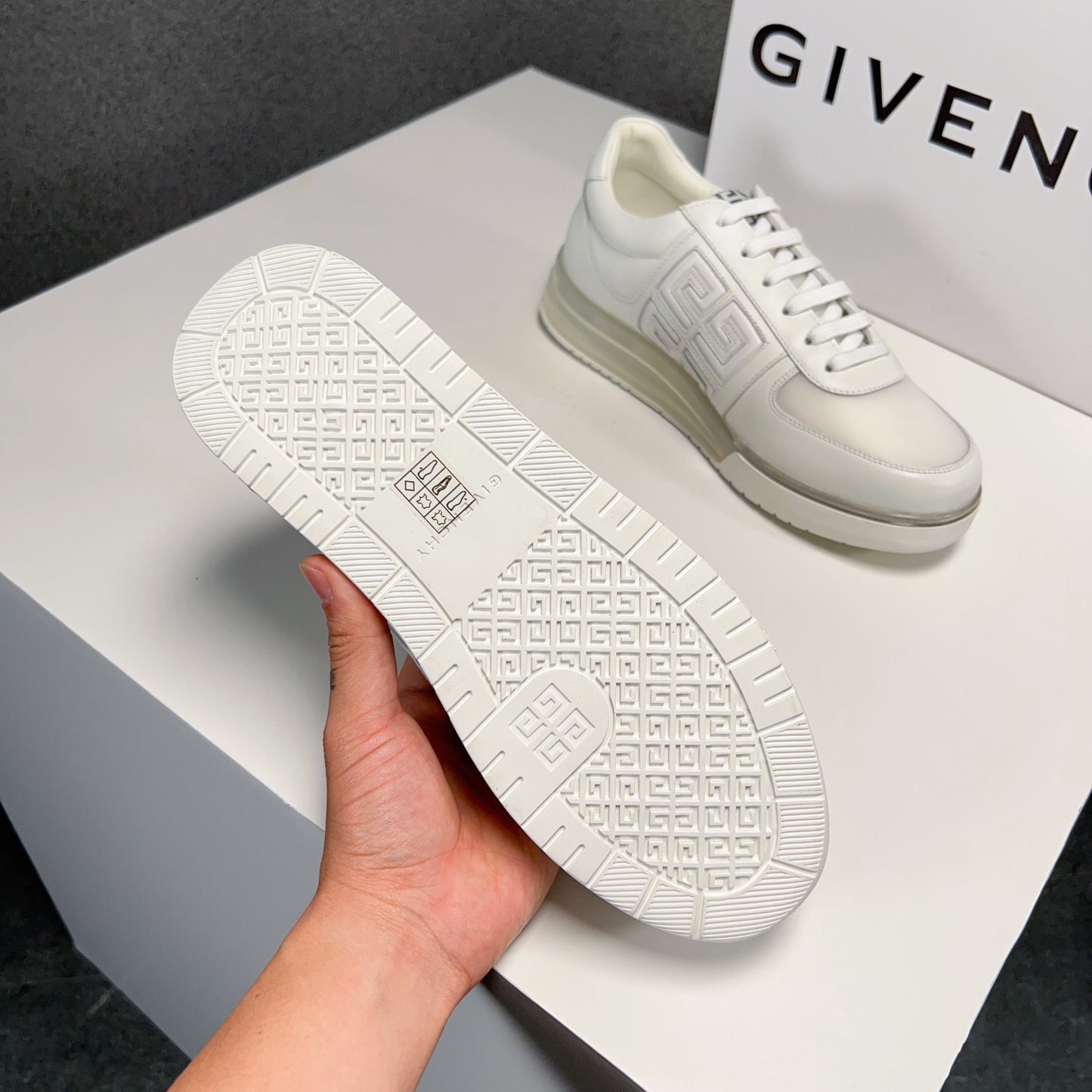 GIVENCHY 067-shoes