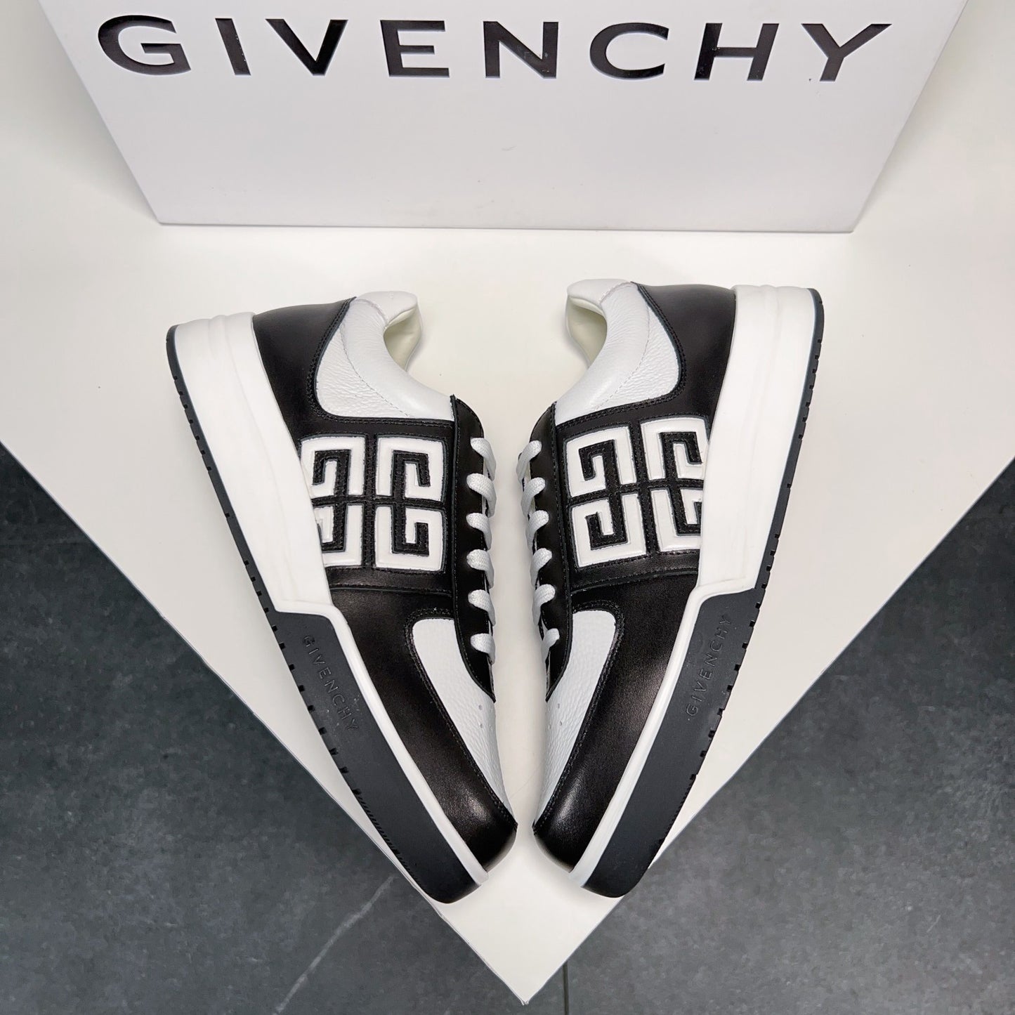 GIVENCHY 068-shoes