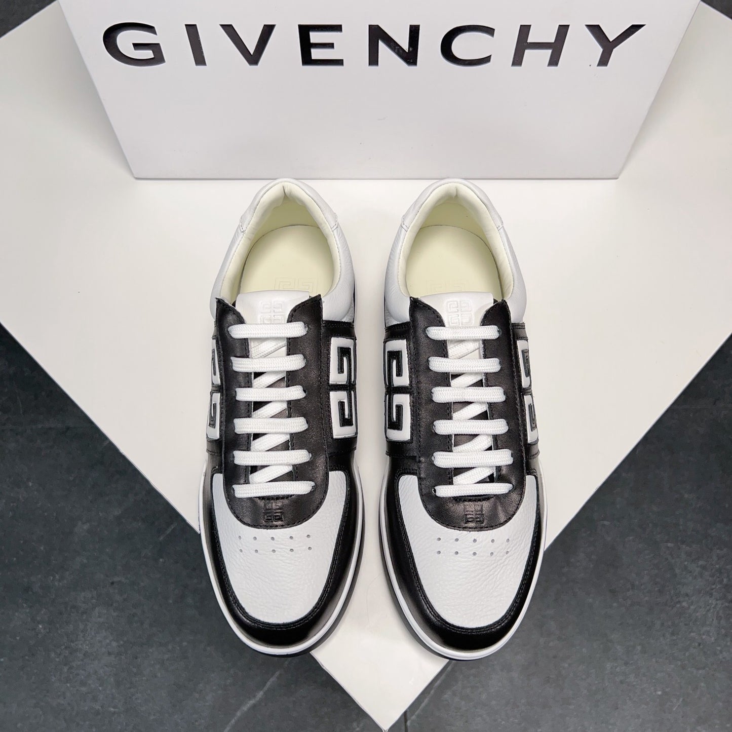 GIVENCHY 068-shoes
