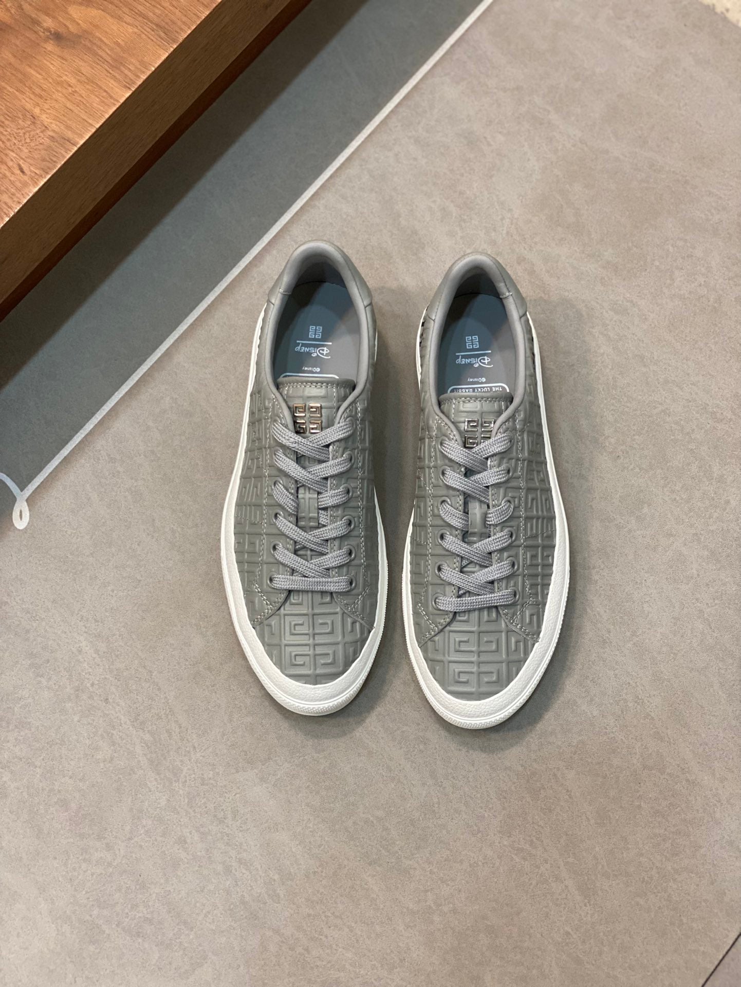 GIVENCHY 069-shoes