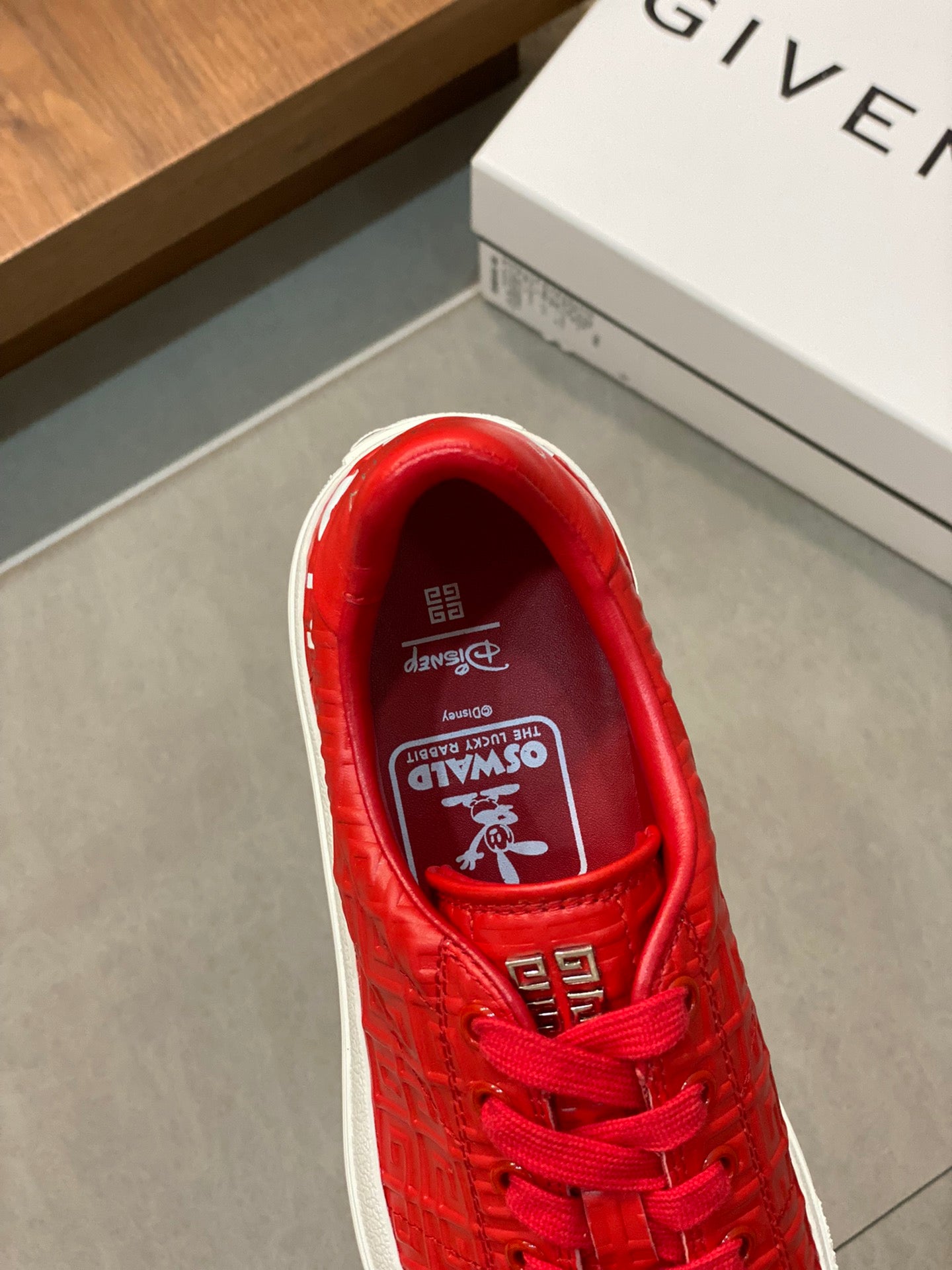 GIVENCHY 070-shoes