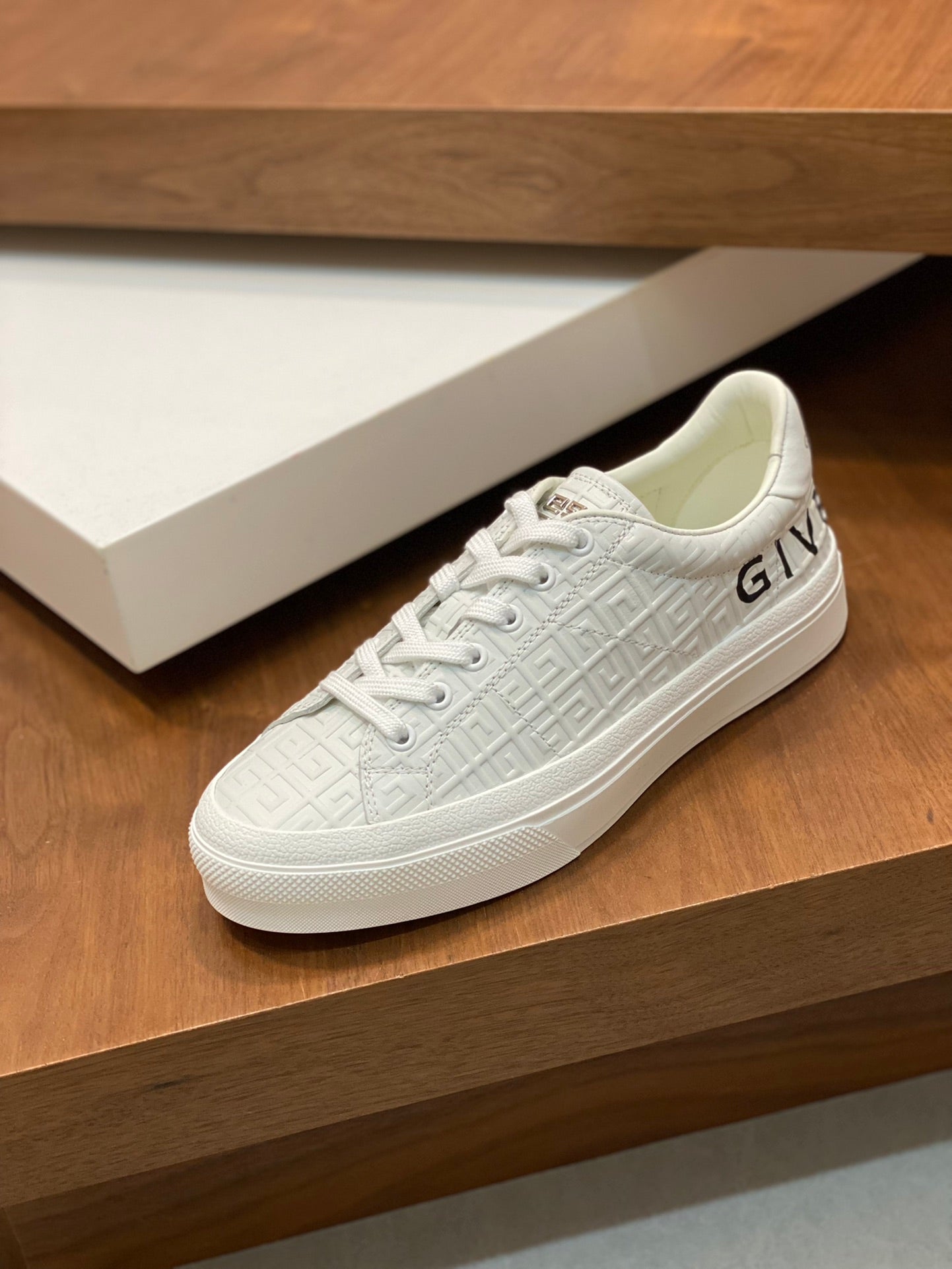 GIVENCHY 071-shoes