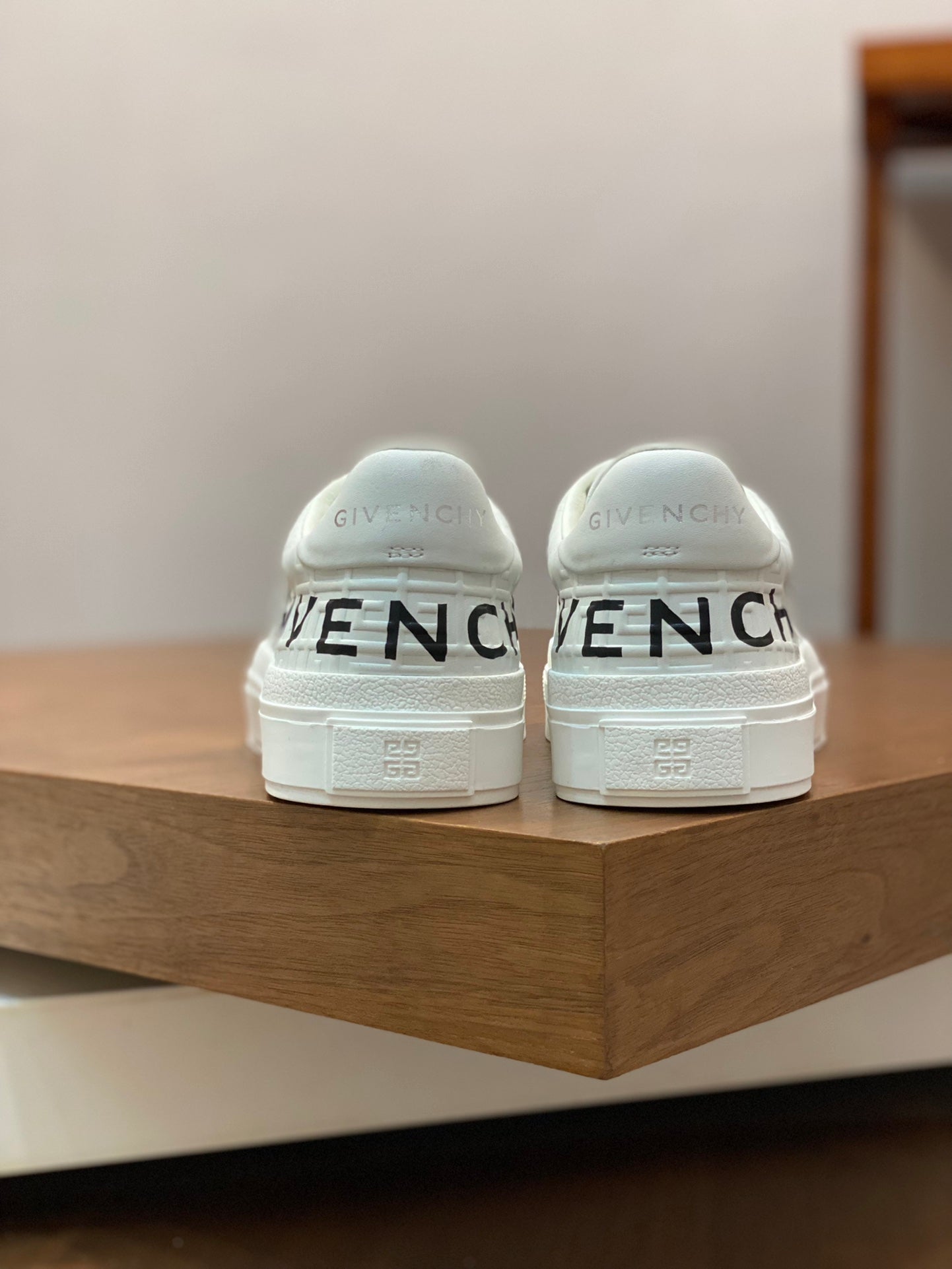 GIVENCHY 071-shoes