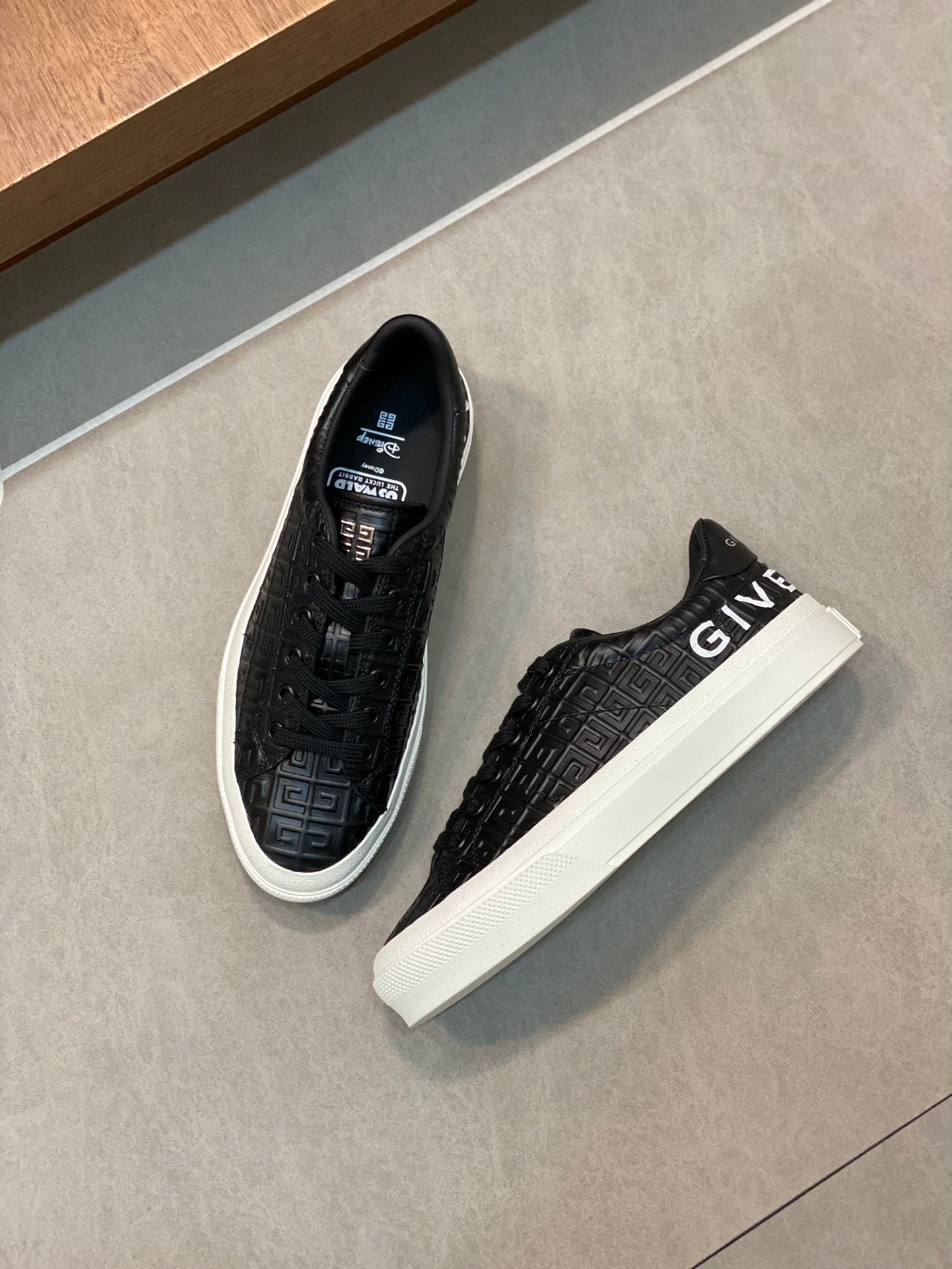 GIVENCHY 072-shoes