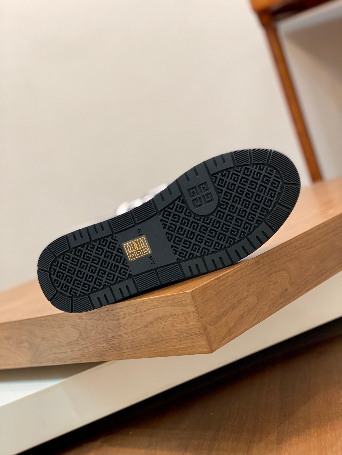 GIVENCHY 073-shoes