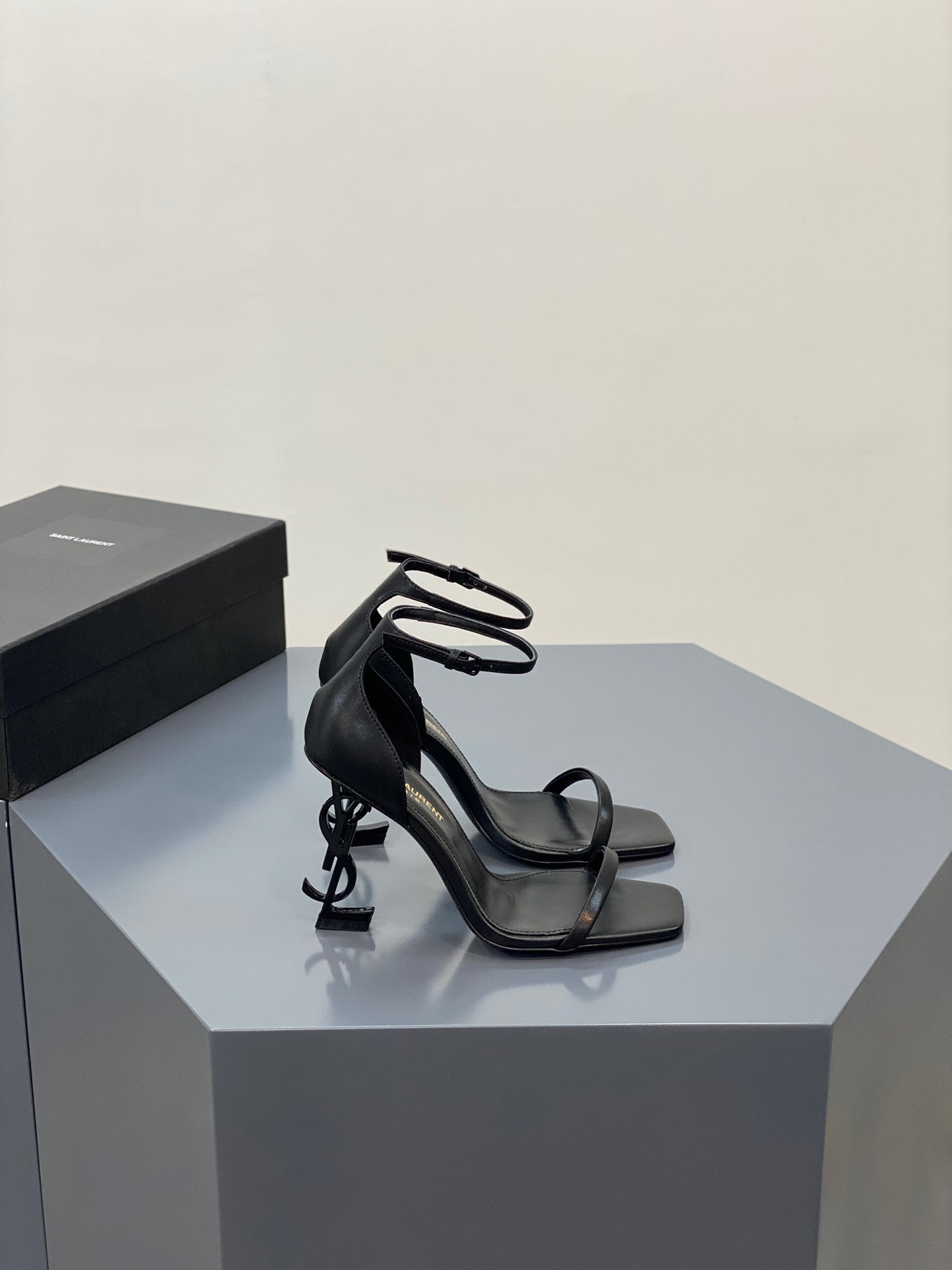 YSL-035shoes