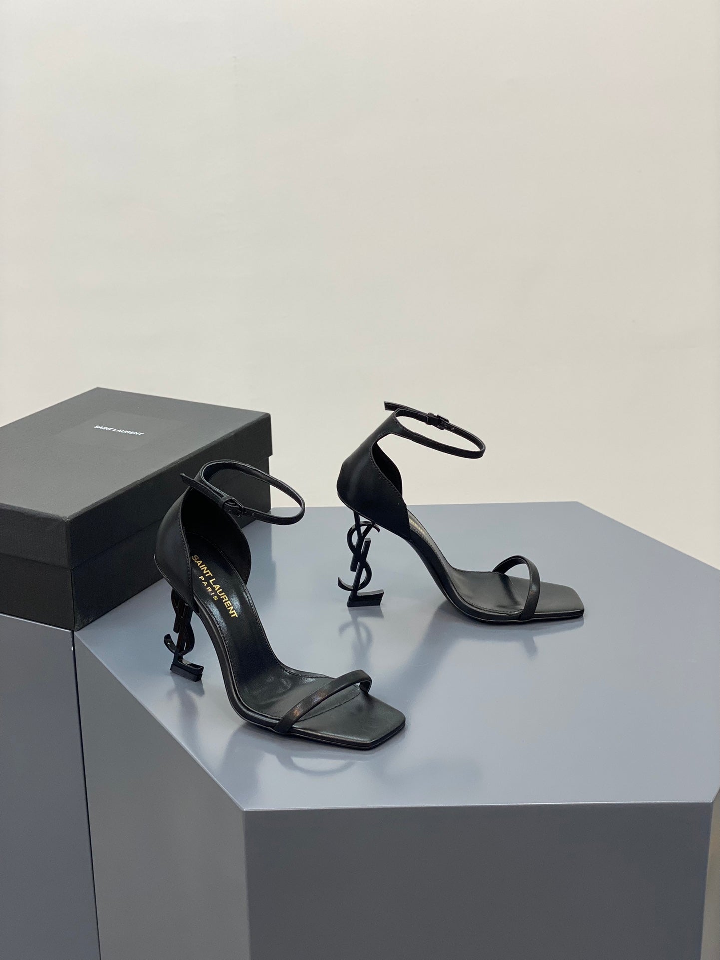 YSL-035shoes