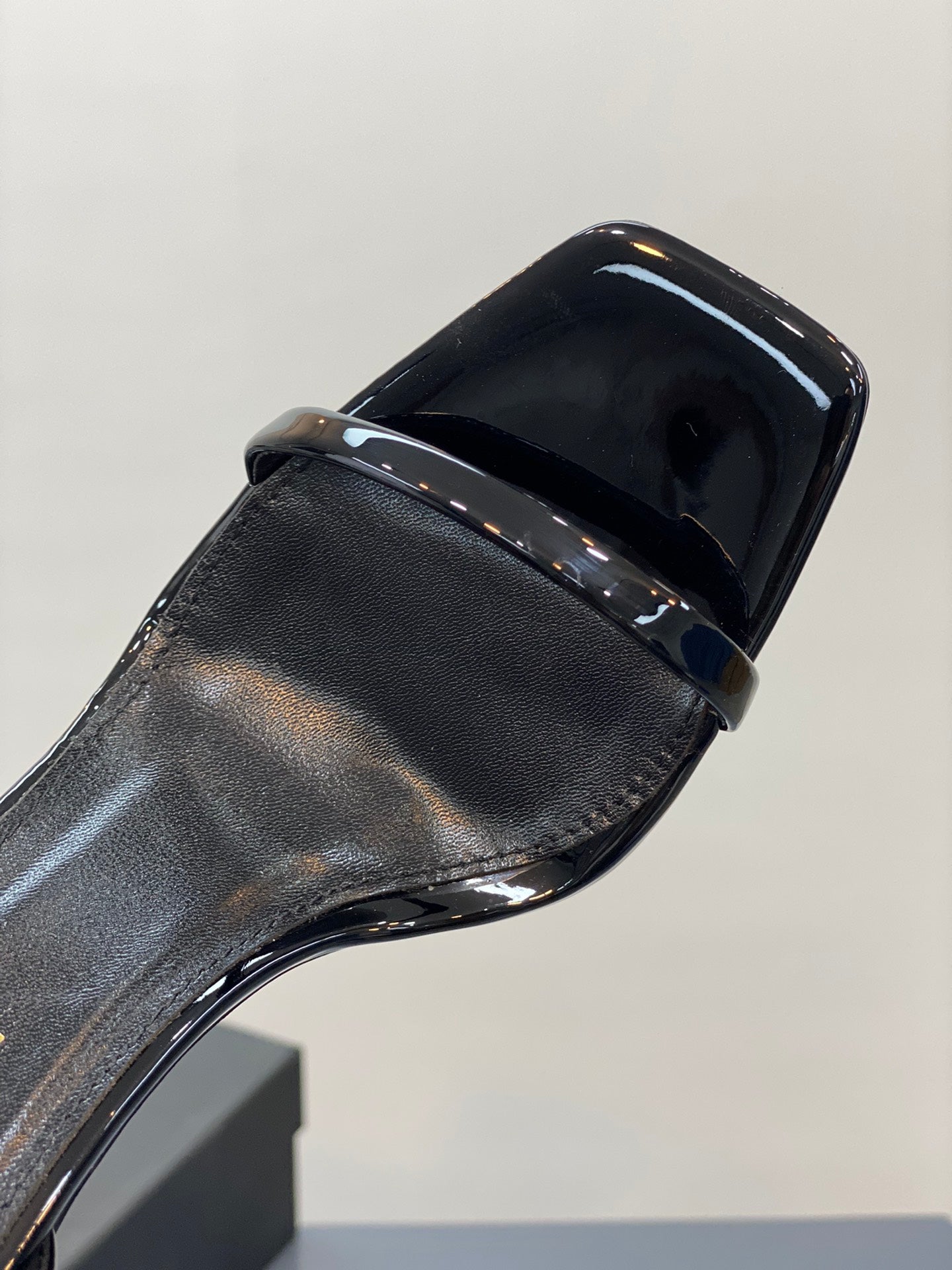 YSL-037shoes