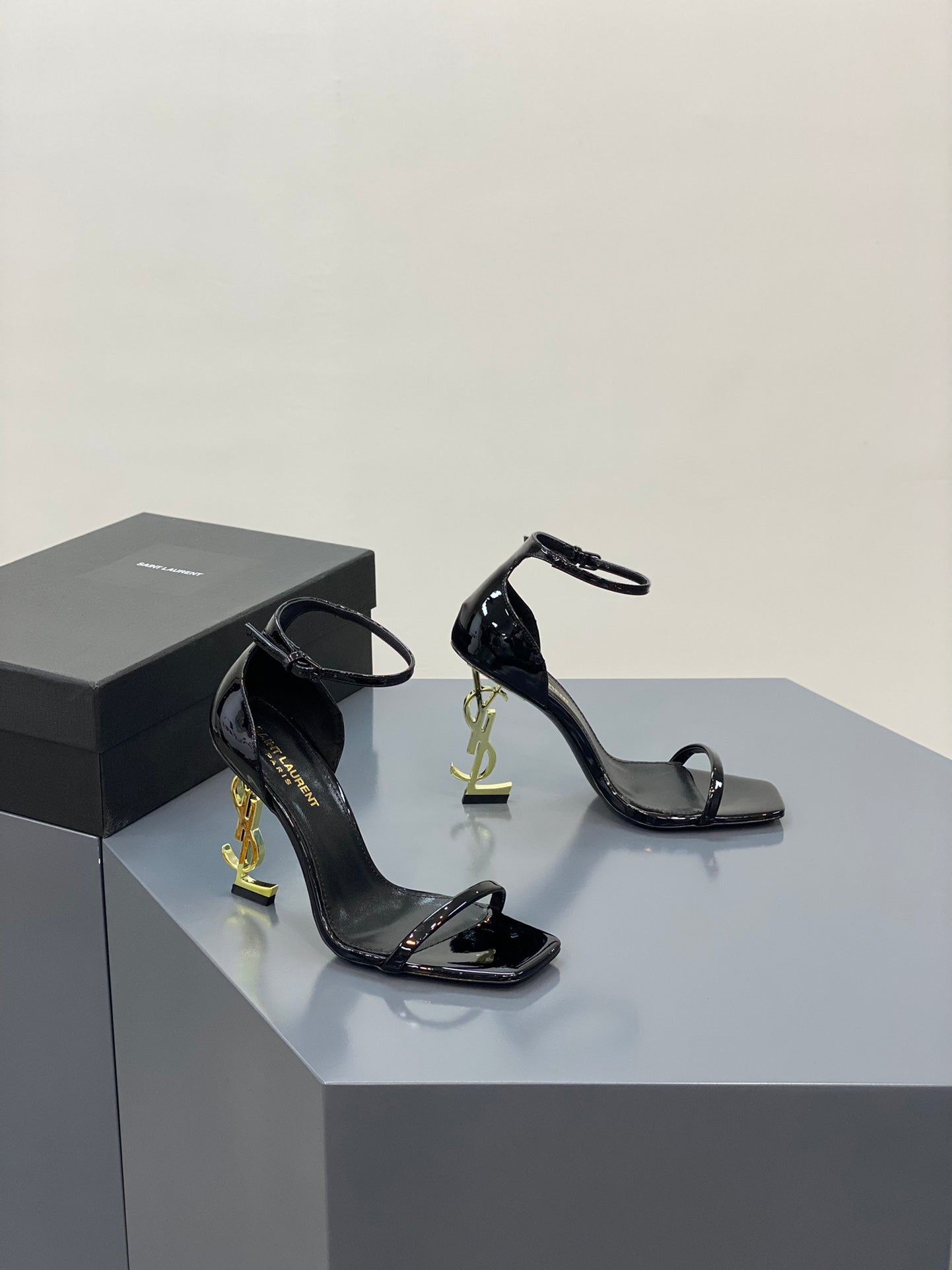 YSL-037shoes
