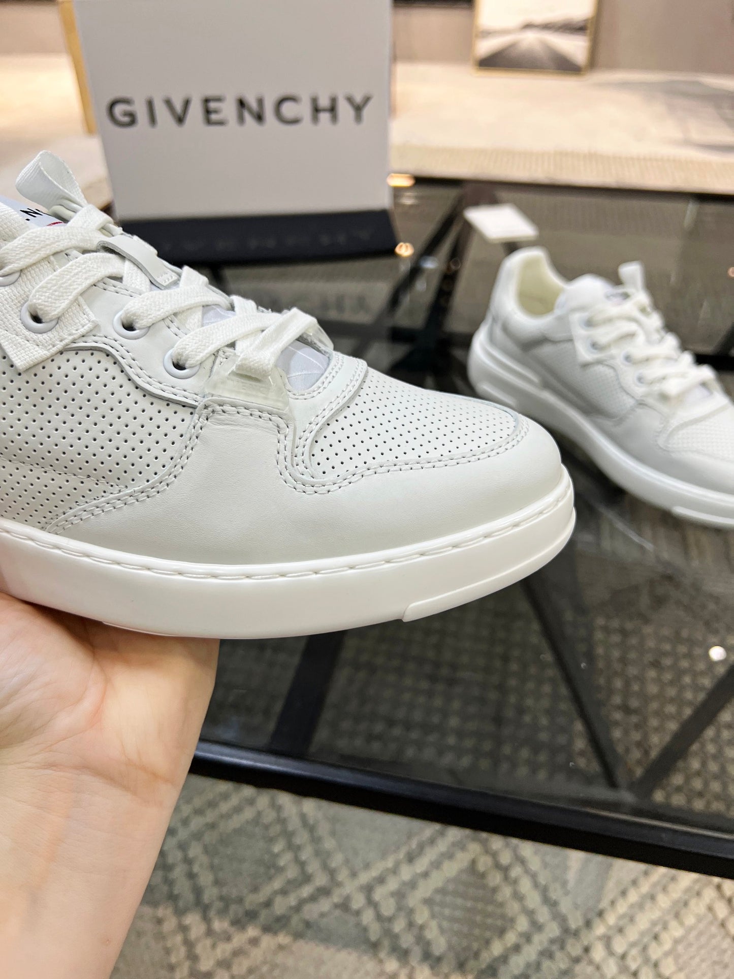 GIVENCHY 077-shoes