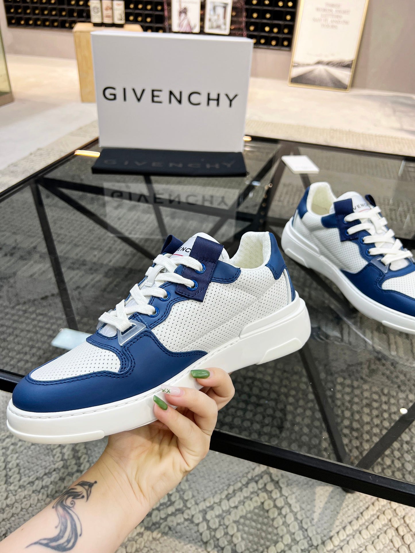 GIVENCHY 079-shoes