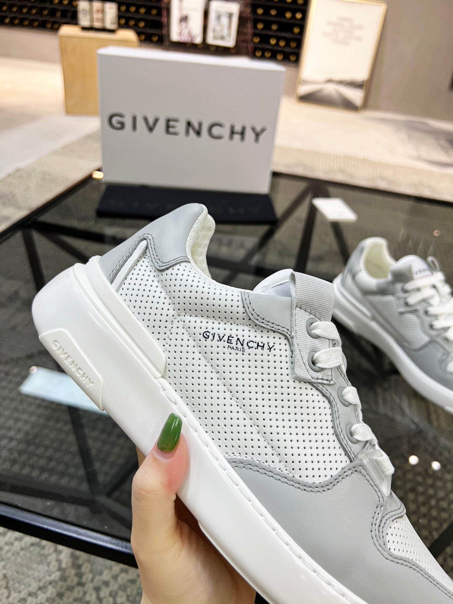 GIVENCHY 080-shoes
