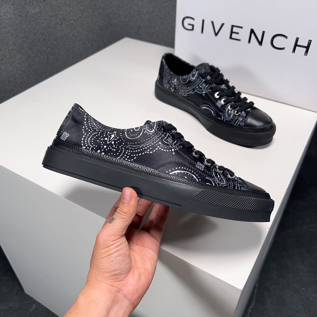 GIVENCHY 084-shoes
