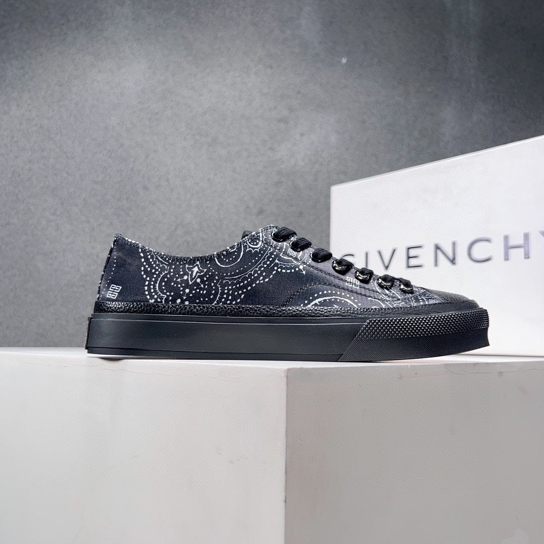 GIVENCHY 084-shoes