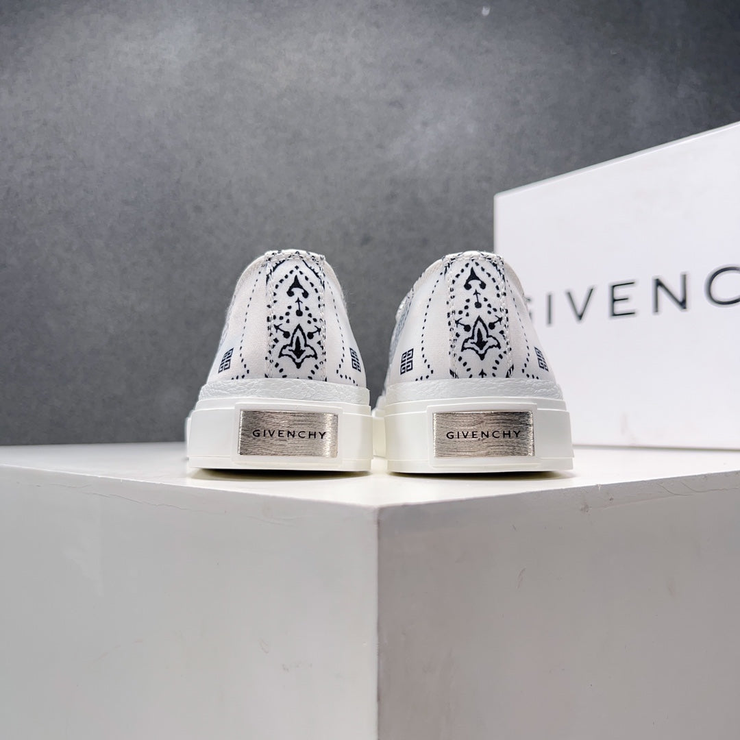 GIVENCHY 085-shoes