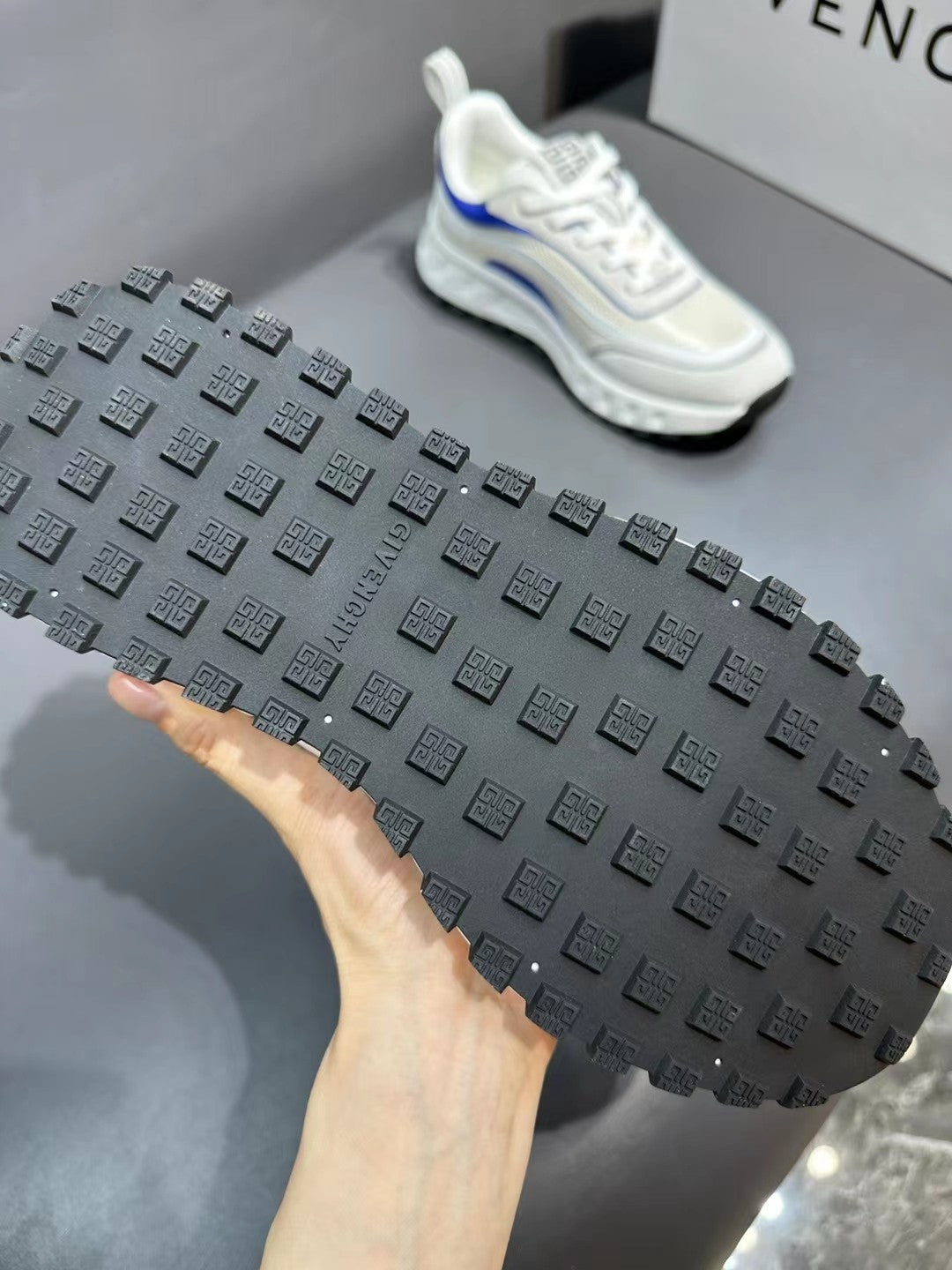 GIVENCHY 090-shoes