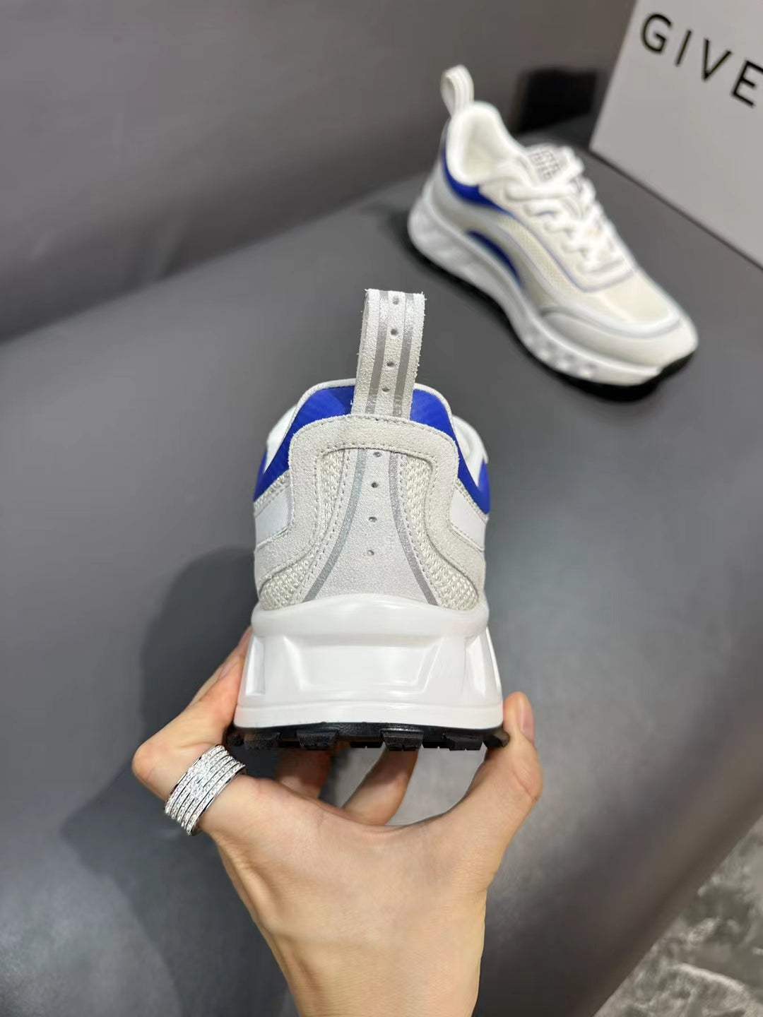 GIVENCHY 090-shoes