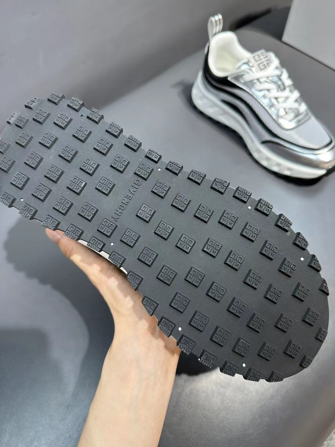 GIVENCHY 095-shoes