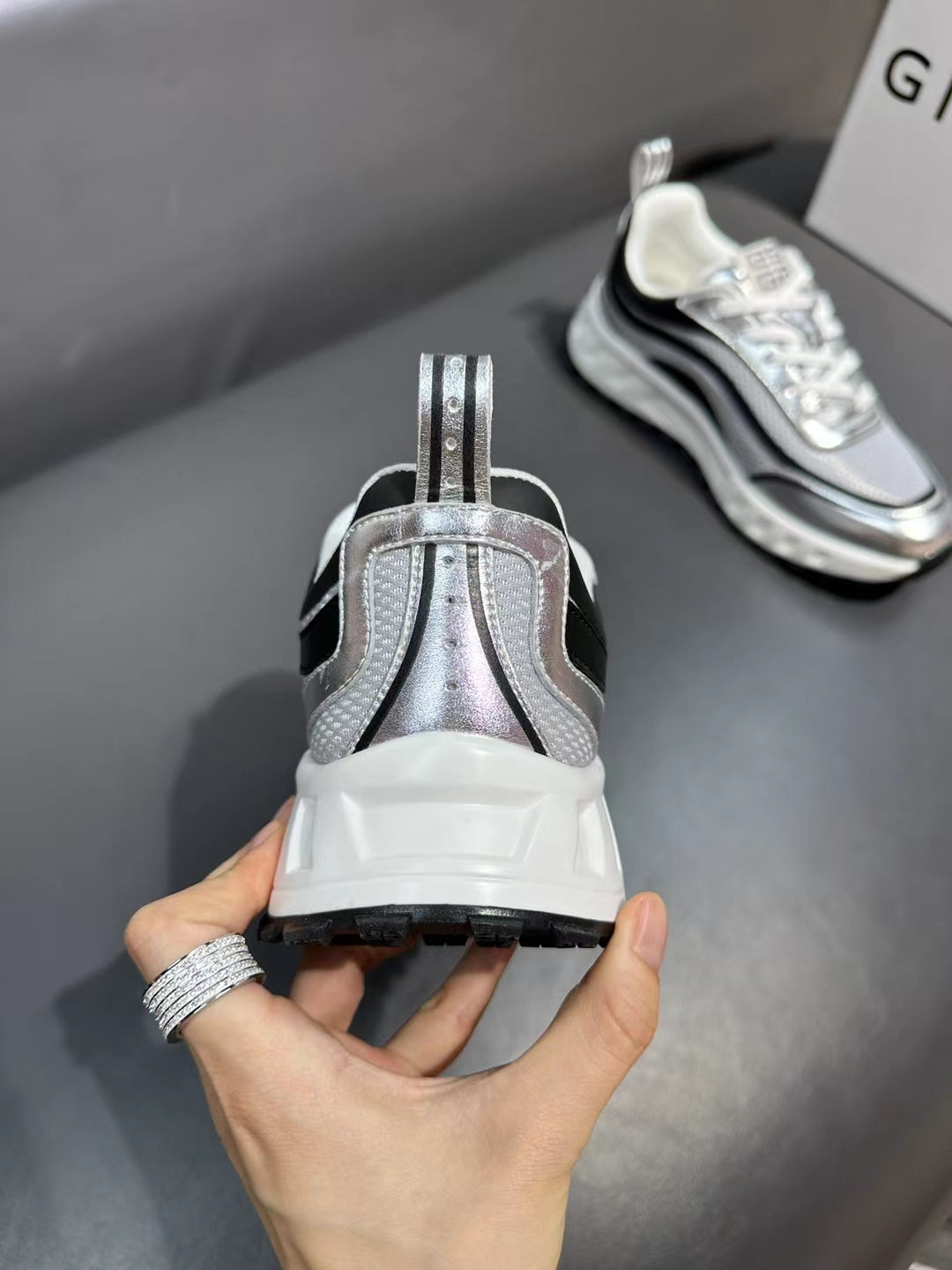 GIVENCHY 095-shoes