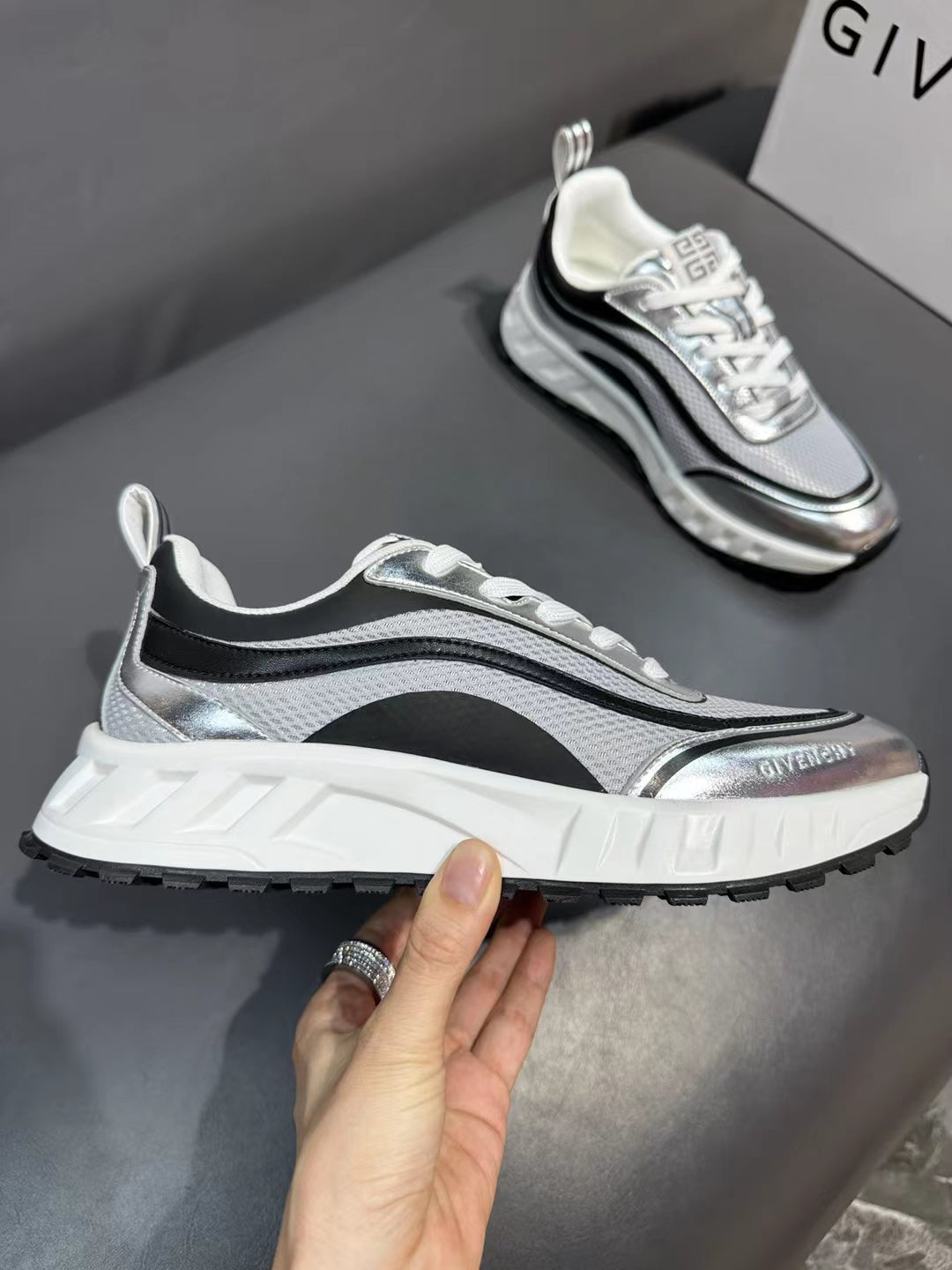 GIVENCHY 095-shoes